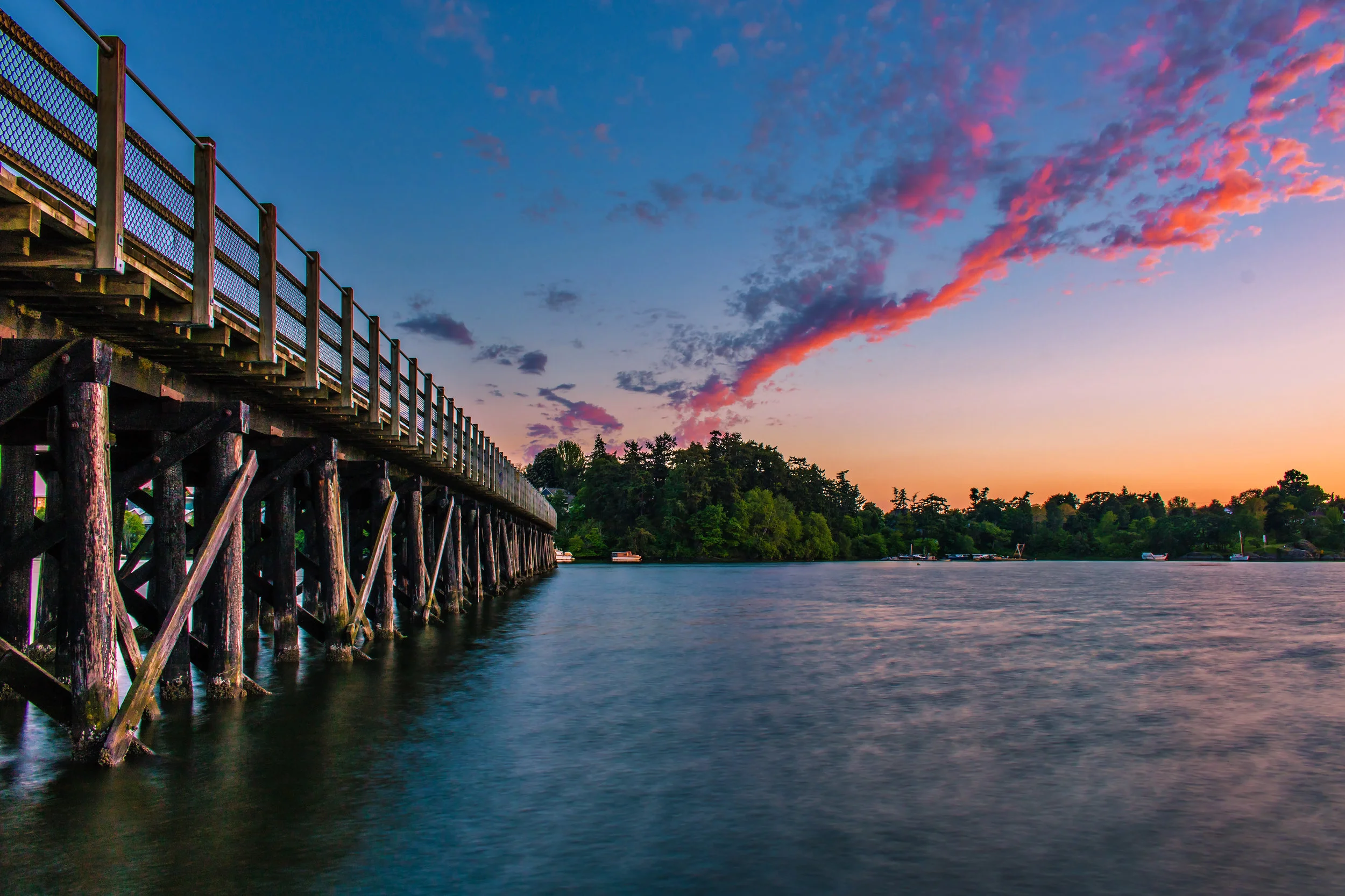 The wooden bridge