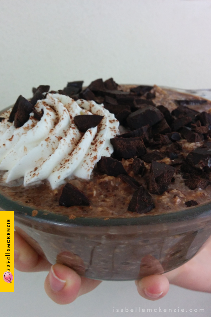 Sugar-Free Healthy Chocolate Chunk Overnight Oats (Gluten-Free, Diabetes-Friendly, Vegan Option)
