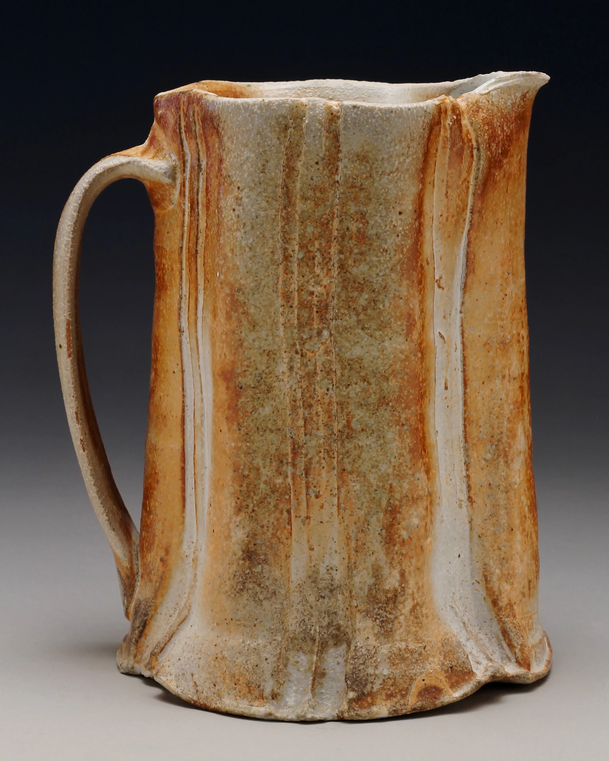 Pale Pitcher