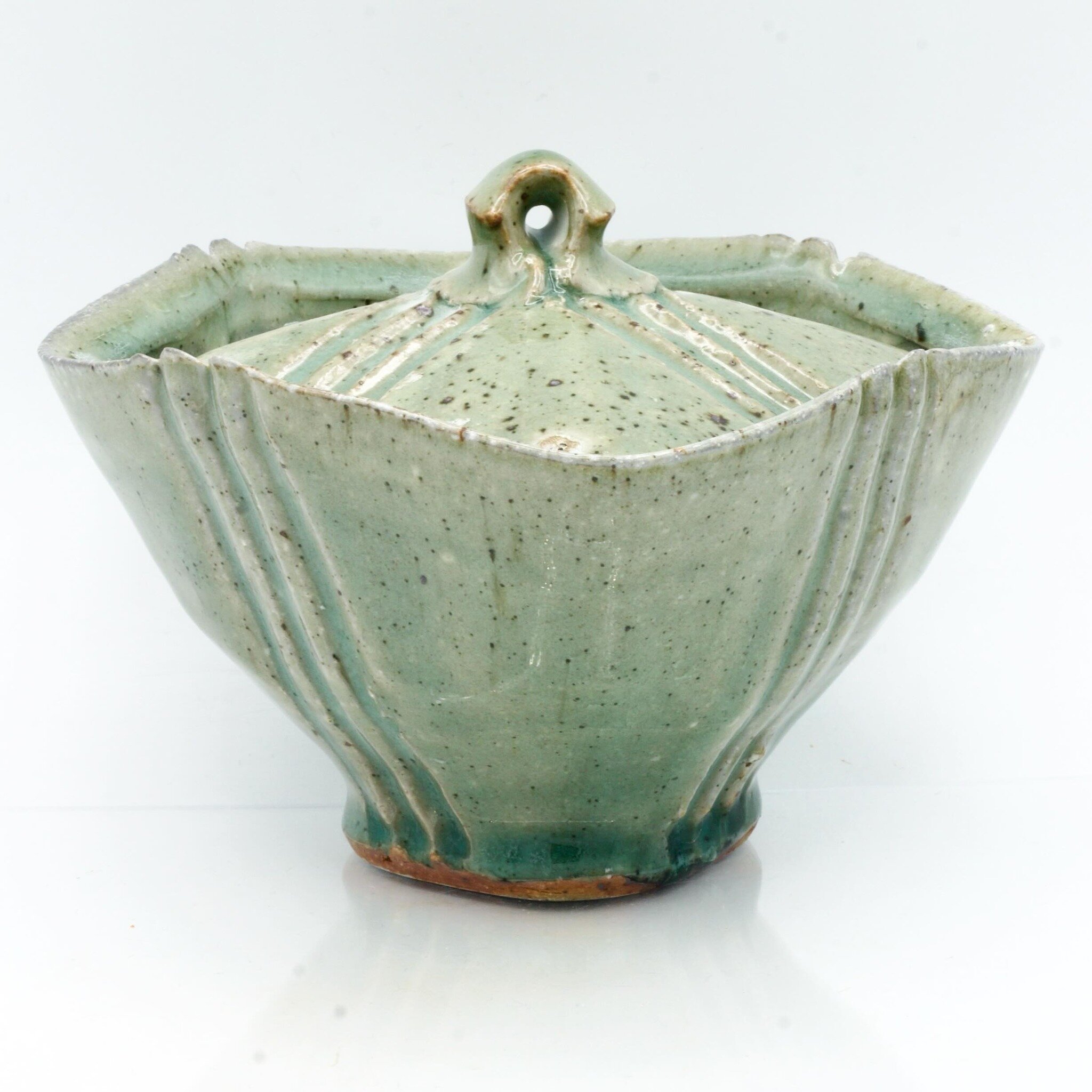 Blue Lidded Bowl, 4.75&rdquo;x5.5&rdquo;x5.5&rdquo;, Stoneware w/ Celadon Glaze, Soda Fired, Cone 11, 2023
.
.
.
.
.
#pots #pottery #ceramics #ceramic #clay #ceramica #ceramique #c&eacute;ramique #keramik #keramika #keramic #studiopottery #craft #con