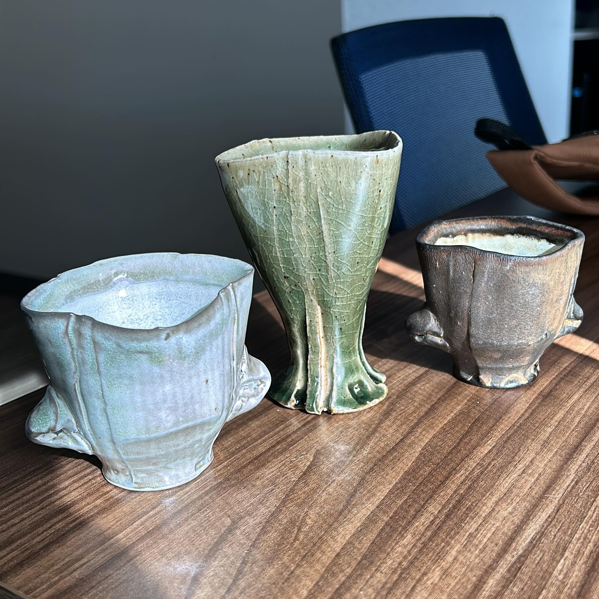 Made it to Richmond for @nceca !!! Brought these little buddies for to sell/trade ($45 each). If you&rsquo;re interested hit me up and we&rsquo;ll make it happen! 
So excited to be here! 
.
.
.
.
.
#pots #pottery #ceramics #ceramic #clay #ceramica #c