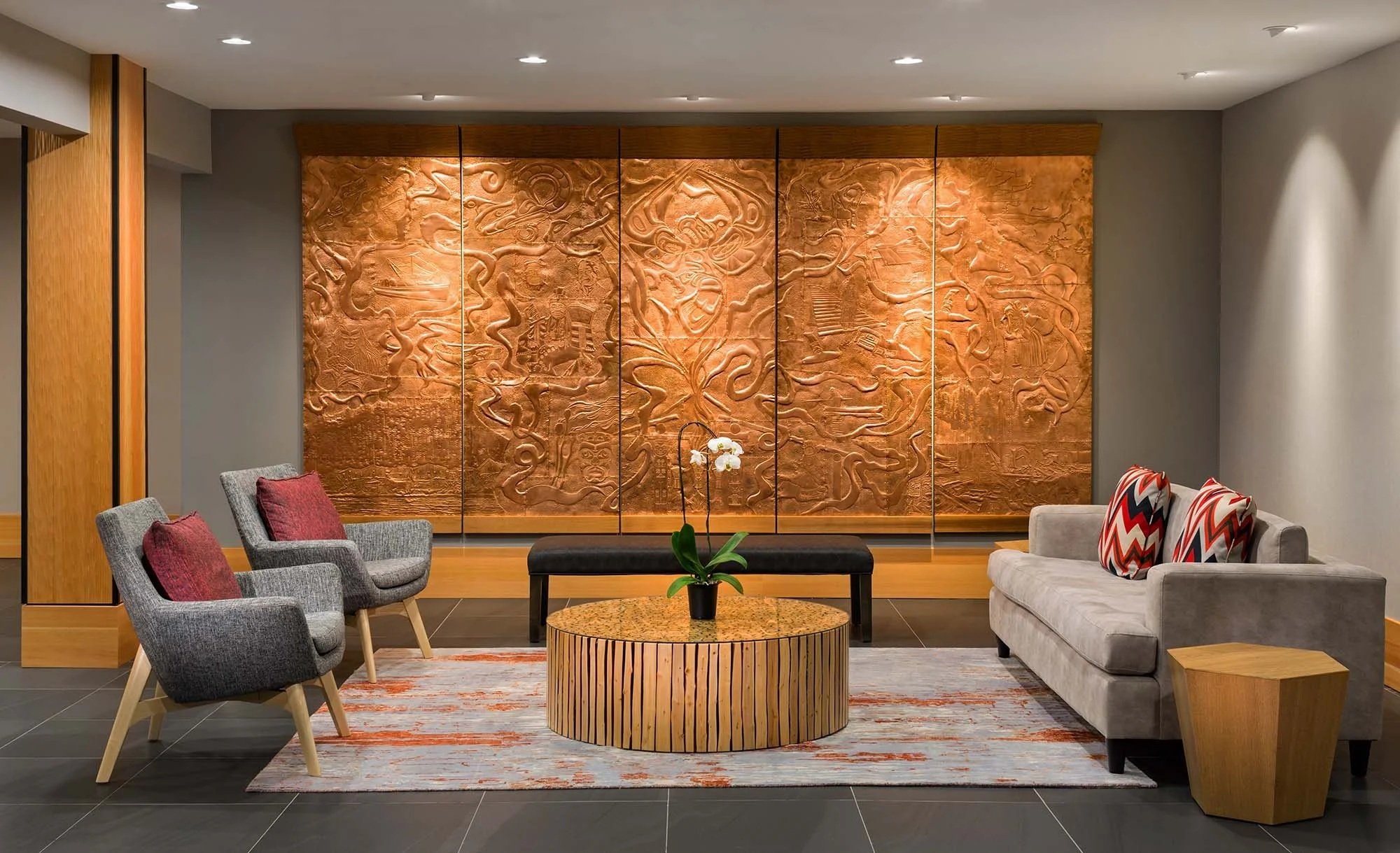 kwalilas-lobby.jpg