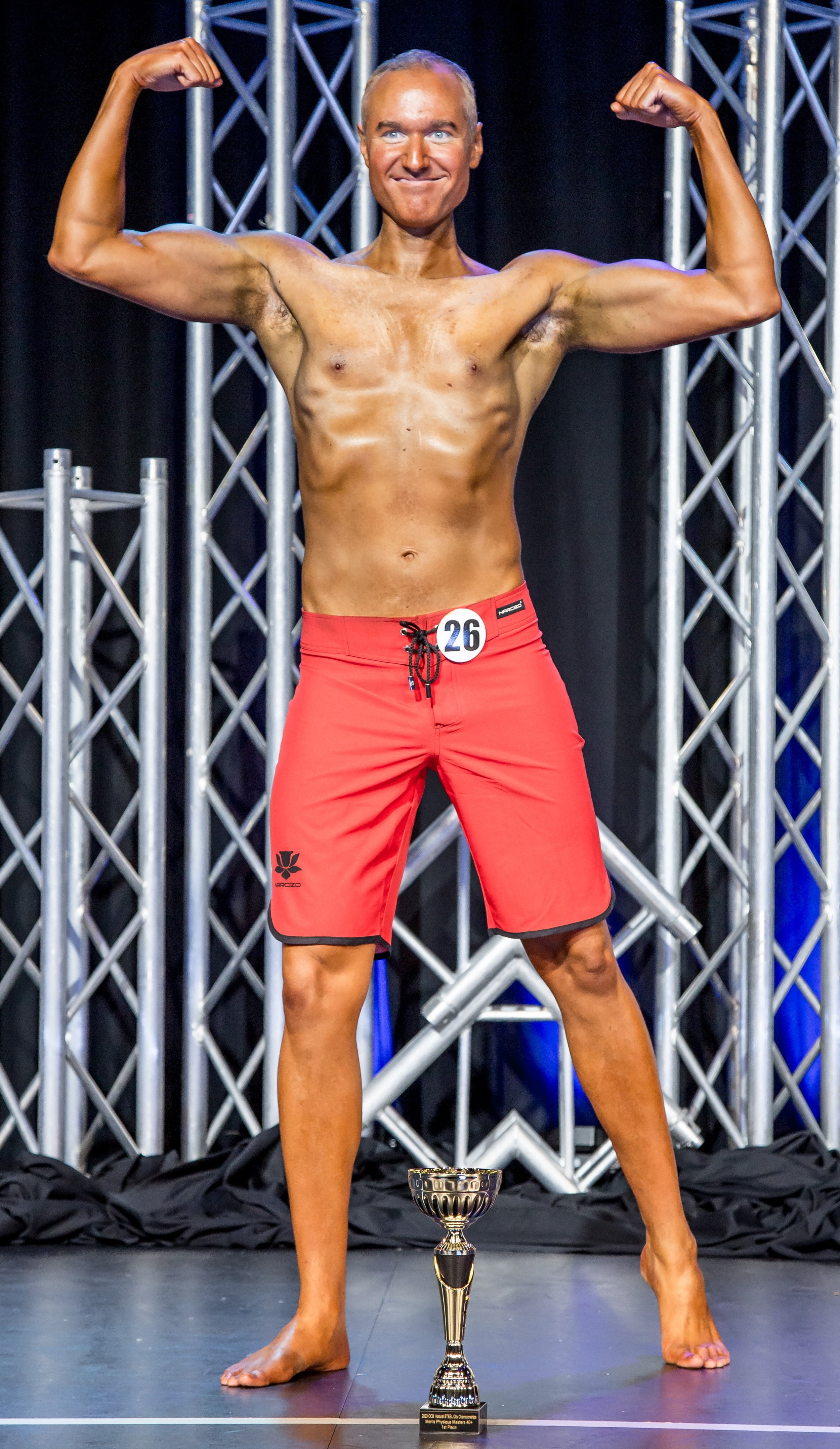 Men's Physique Masters 40+.JPG