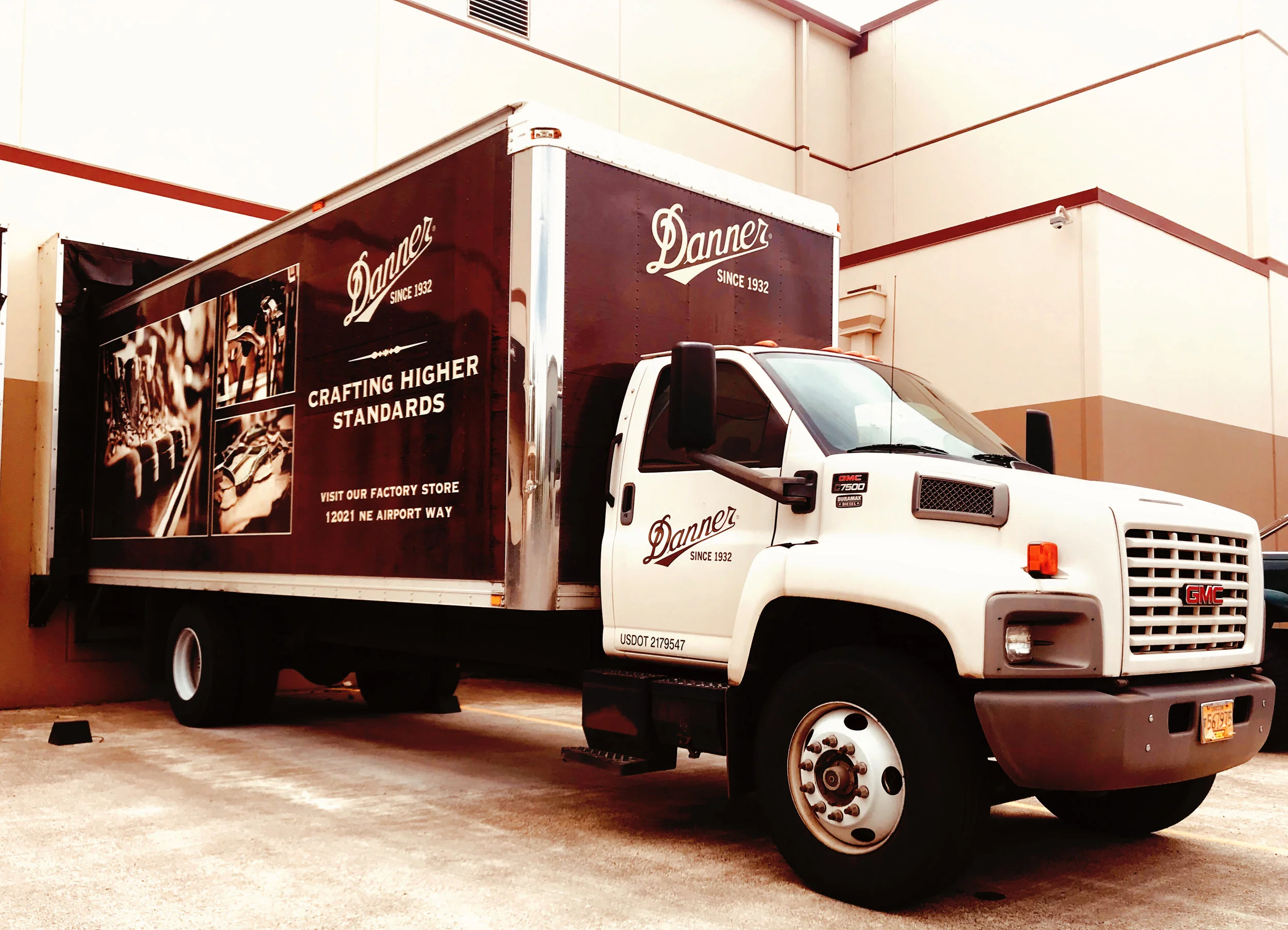 Vehicle Graphic Wrap