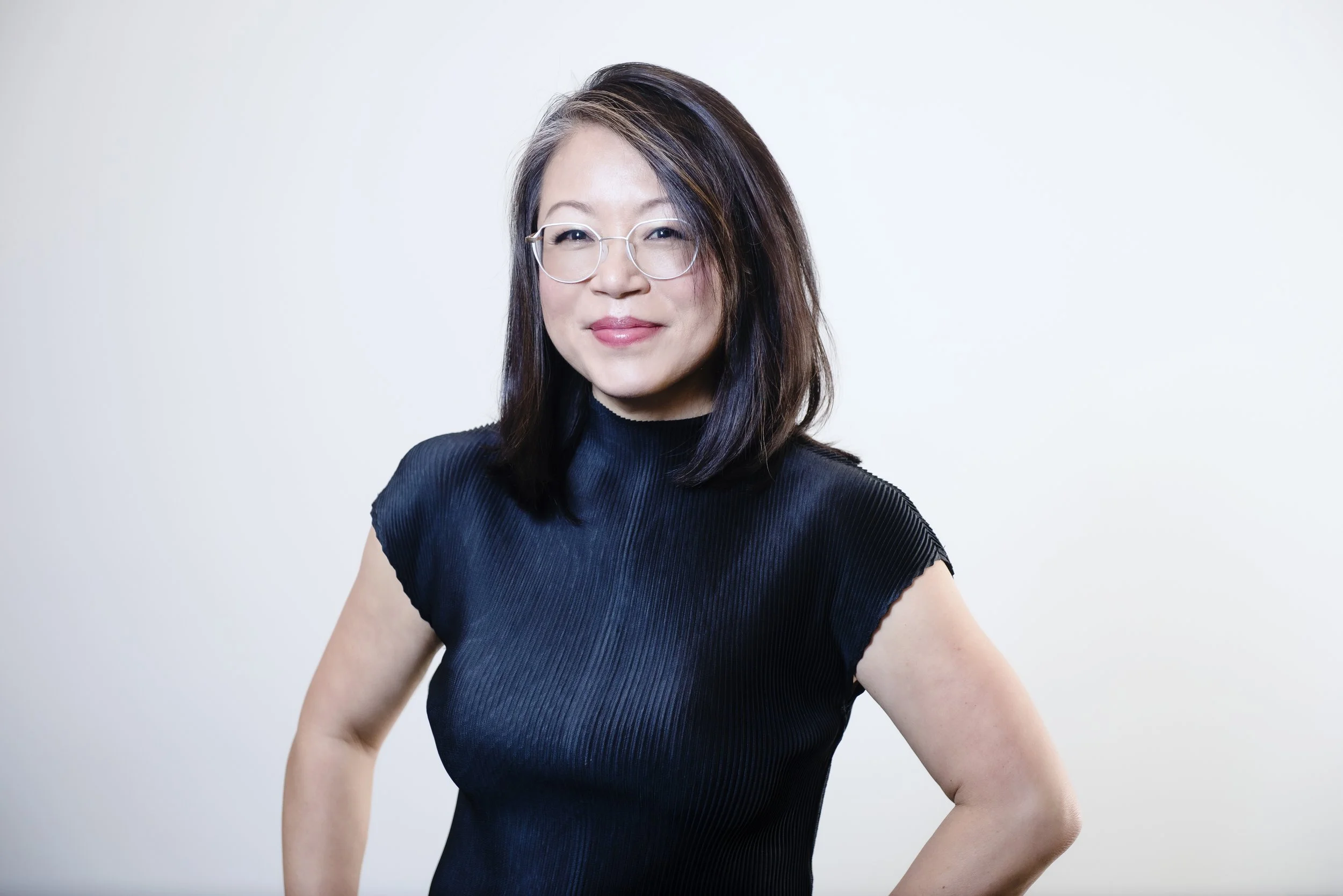 Prof. Aiyun Huang.jpg