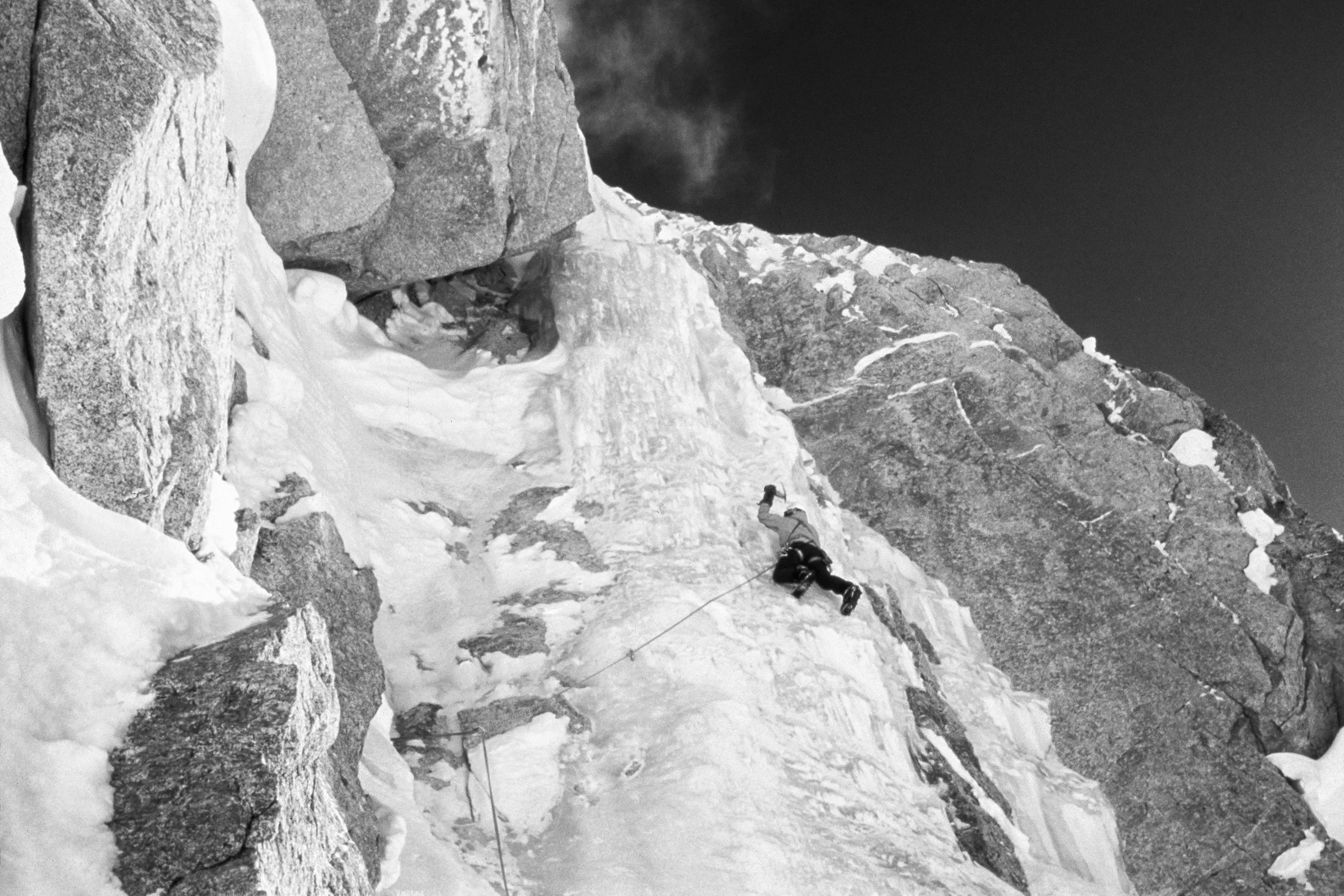 MFT_Hunter_4th 1-Edit_Email_LARGE.jpg