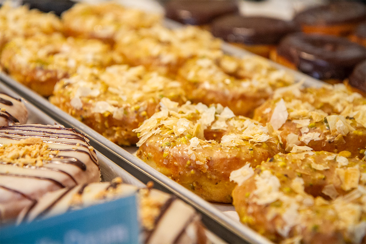 6 Places to Eat in DC - Union Market - District Donuts