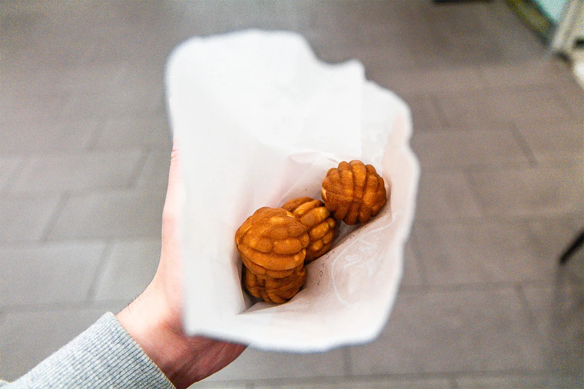 Chinatown Melbourne - Royal Custard Puff