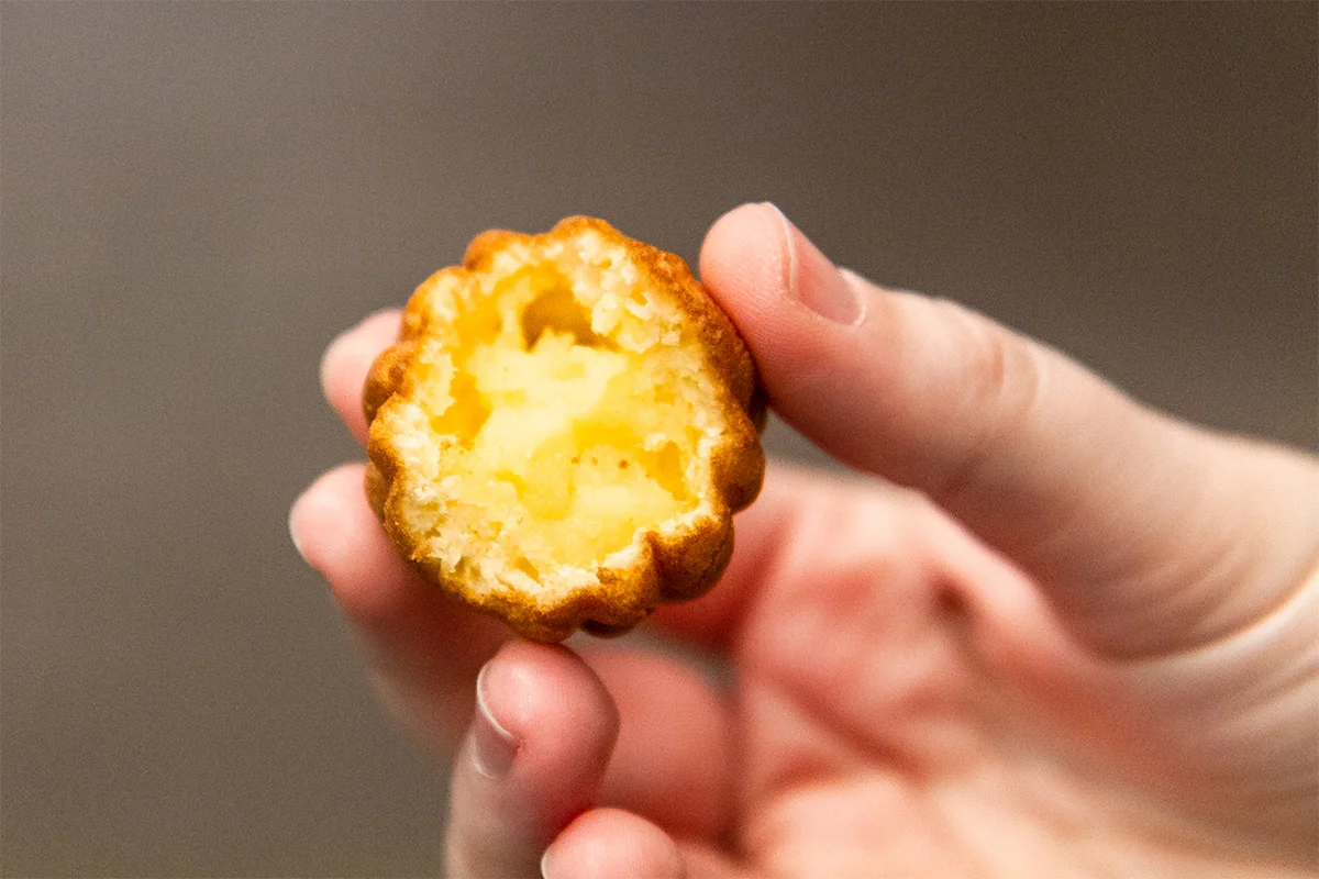Chinatown Melbourne - Royal Custard Puff