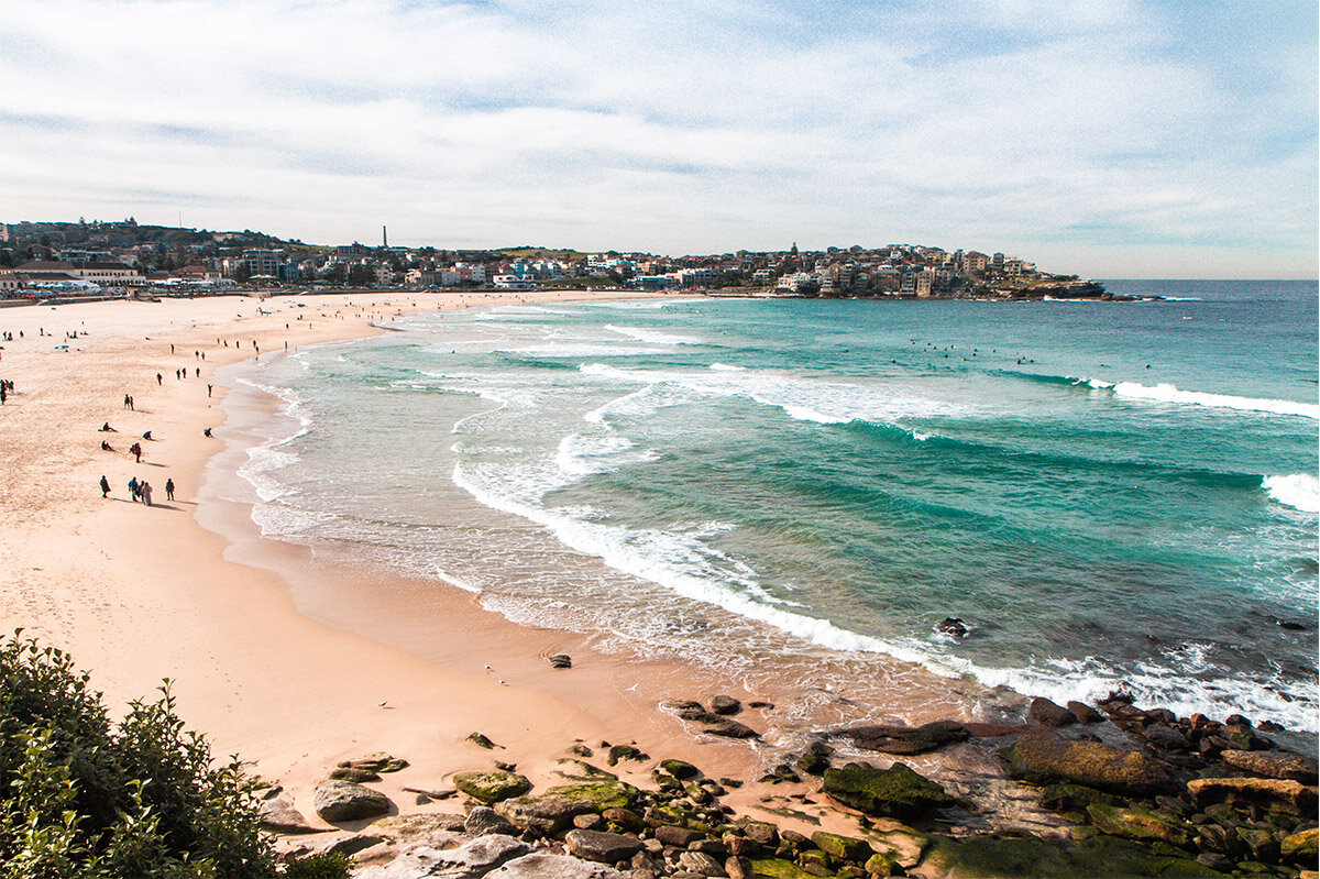 Sydney: Bondi Beach — Wander & Roam