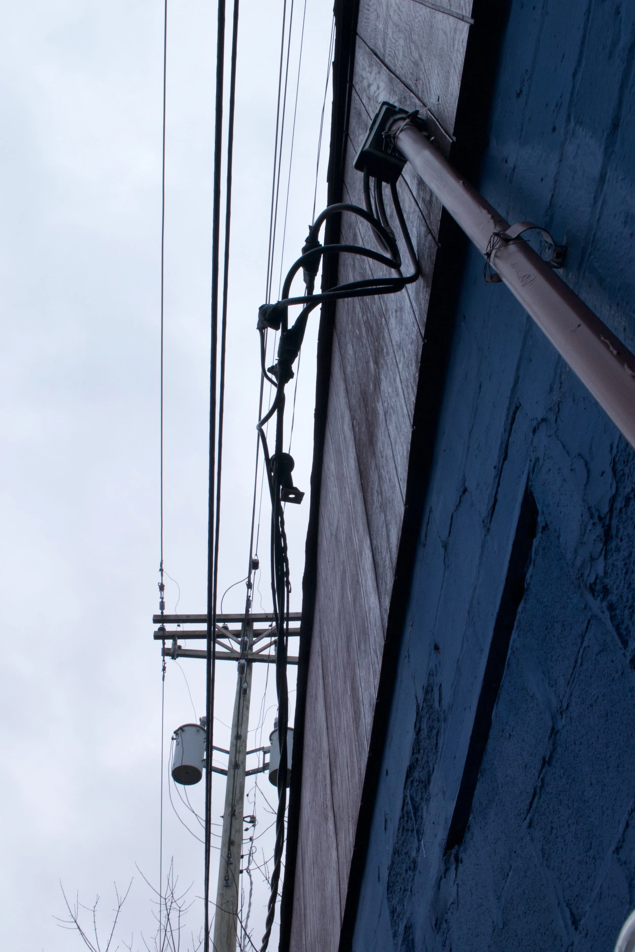 bluewall2.jpg