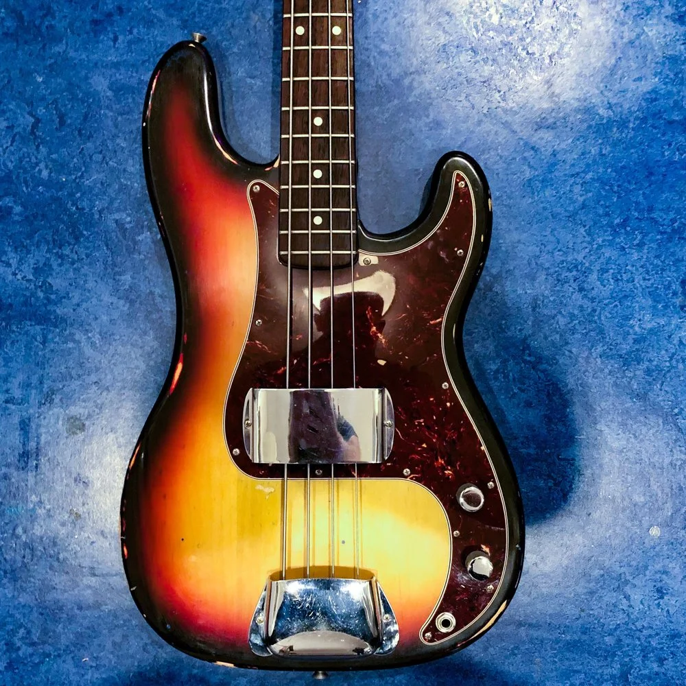 Episode 45 - The Fender Precision Bass                                             