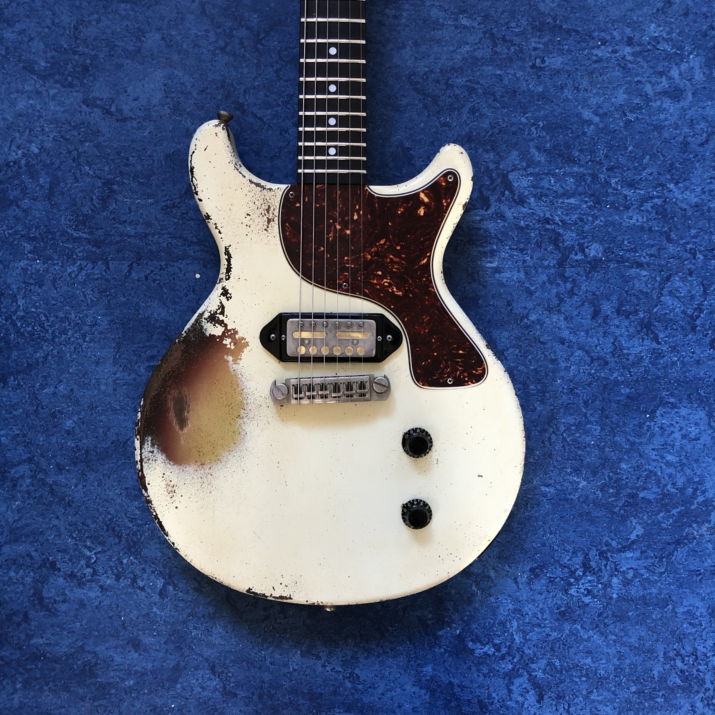 Episode 68 - The Rock N Roll Relics Thunders