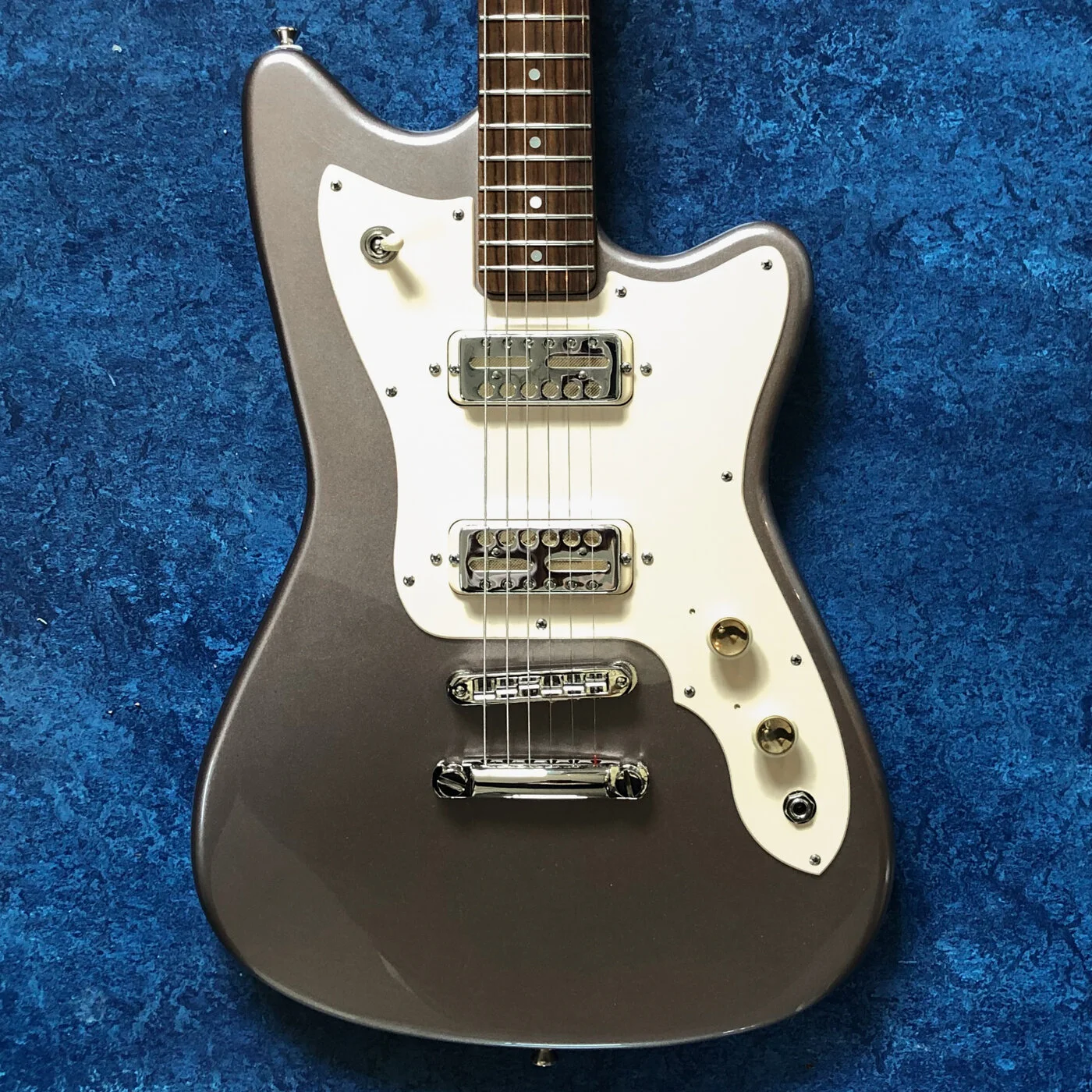 Episode 149 - David Slack of Hewn Guitars