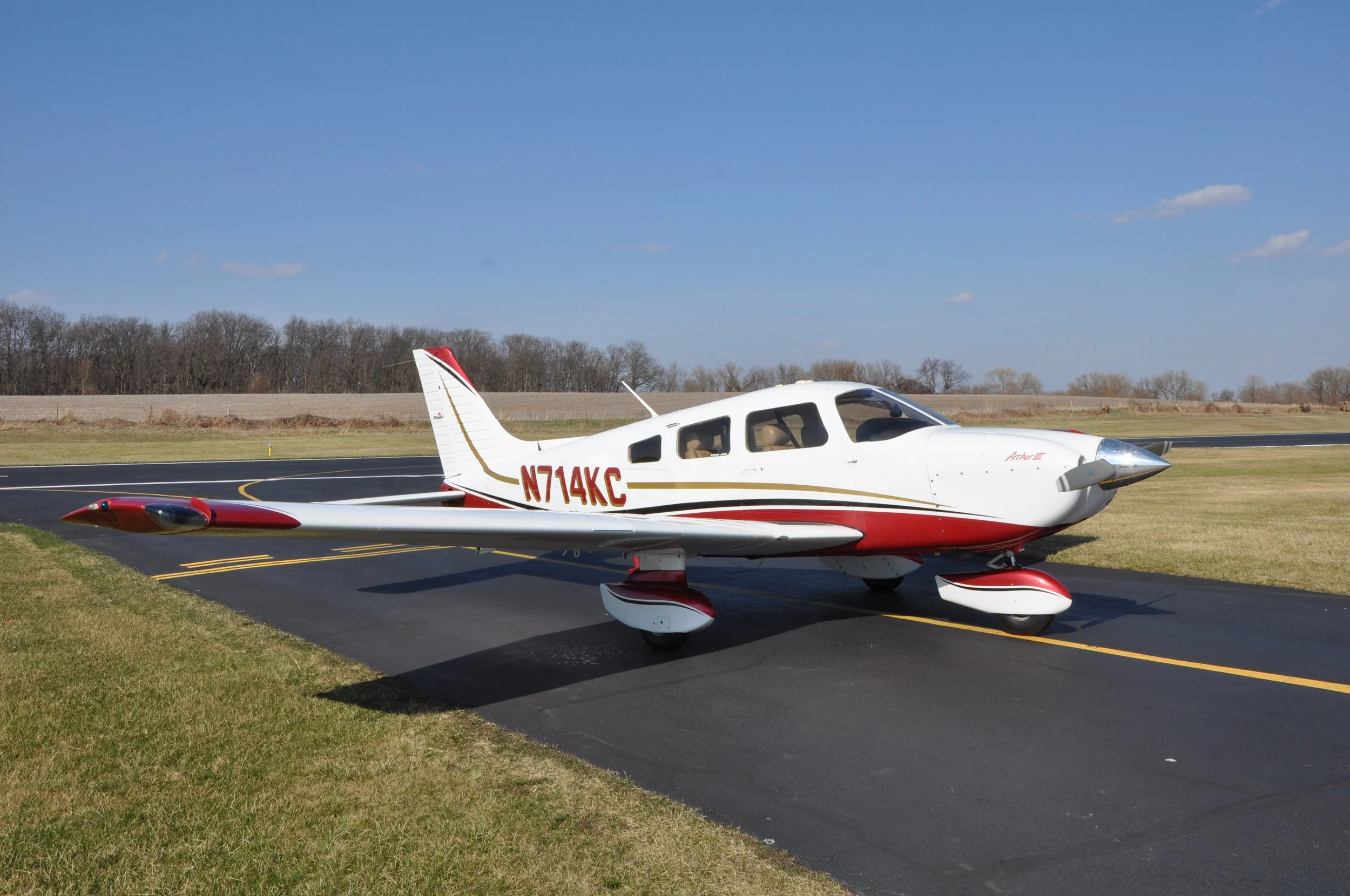 2004 PIPER ARCHER III / LOW TIME!!