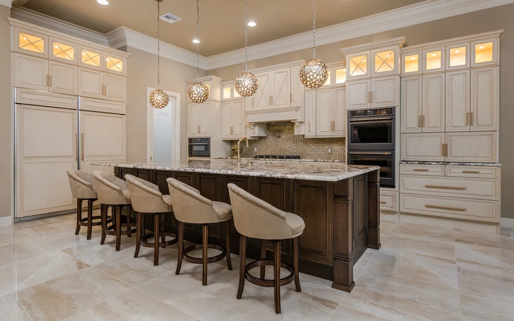 3346 Chestnut Grove Drive kitchen