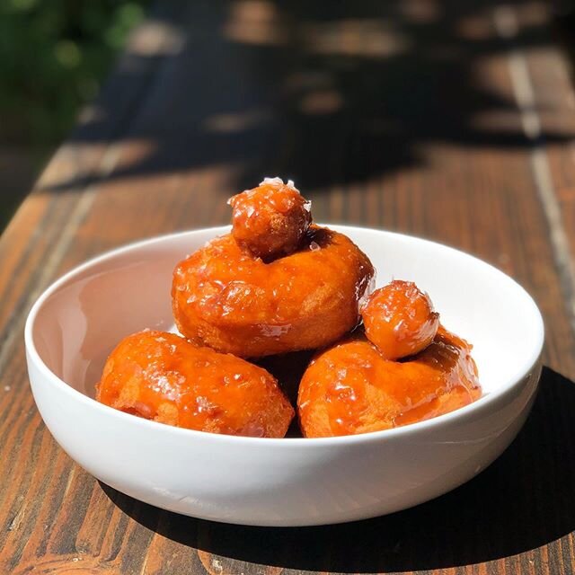 Ask and ye shall receive! We now offer dessert! Or a late afternoon snack if you prefer. 😉Starting tomorrow we&rsquo;ll be serving up fresh, hot Biscuit Donuts for $2/each or a 6 pack for $10. Pre-order online and we&rsquo;ll have them ready curbsid