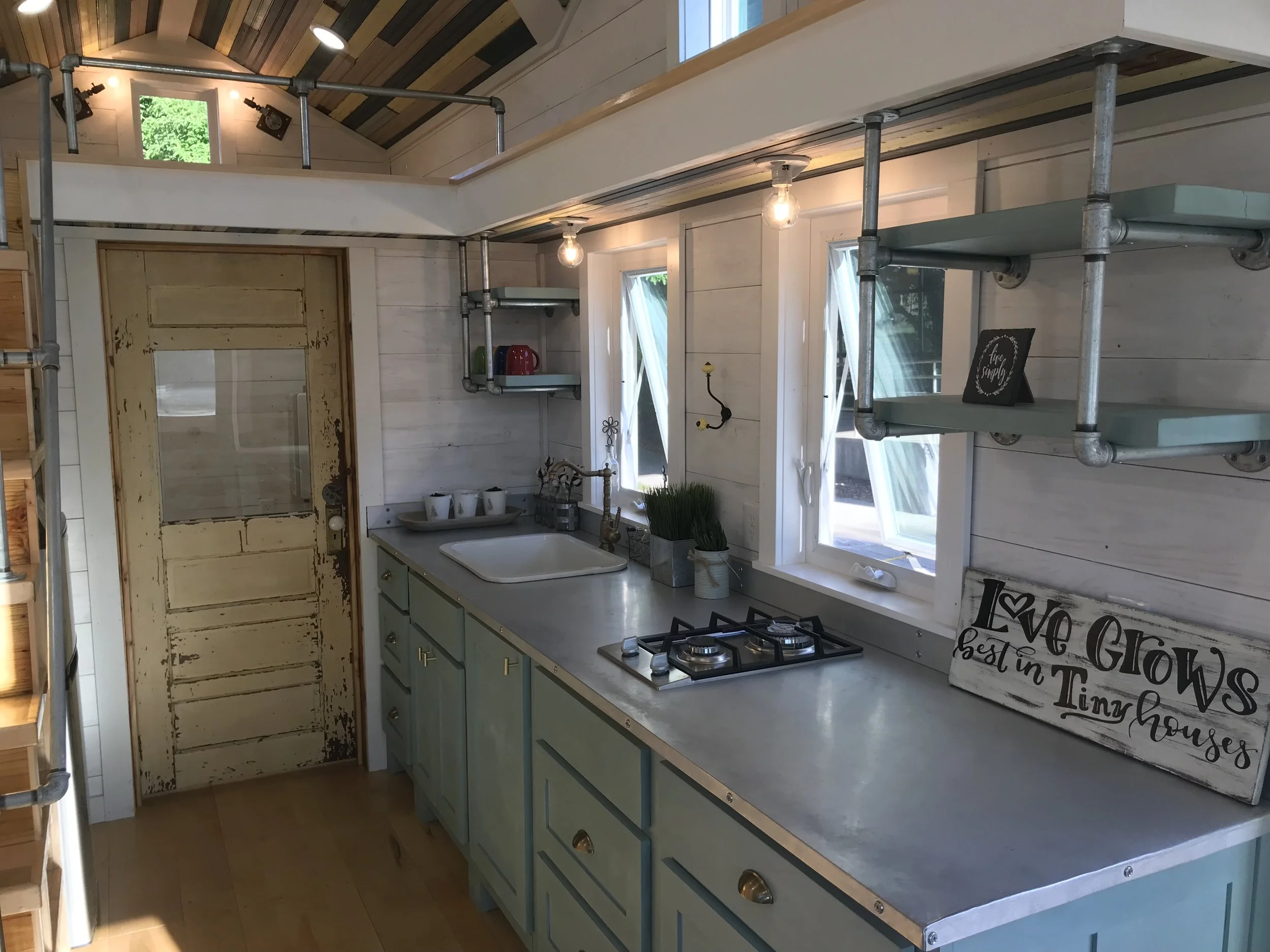 2018-06-21 07.39.57 HDR.jpg