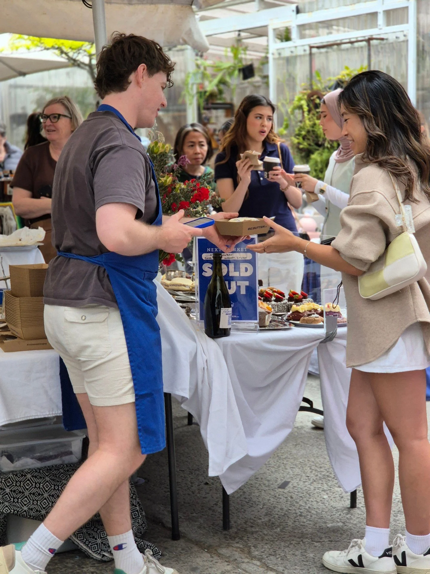 I think I've put on 5kgs since the boys from be.butter.au have been popping up with their delish cakes at Rose Street! 

They're back at it this Sunday...and then I'll hit the gym :) 

Come see what all the fuss is about this weekend...

#rosestmarke