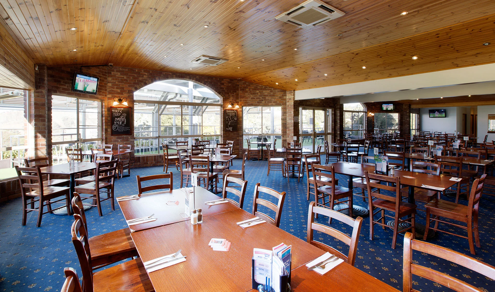 Blue Mountain Hotel