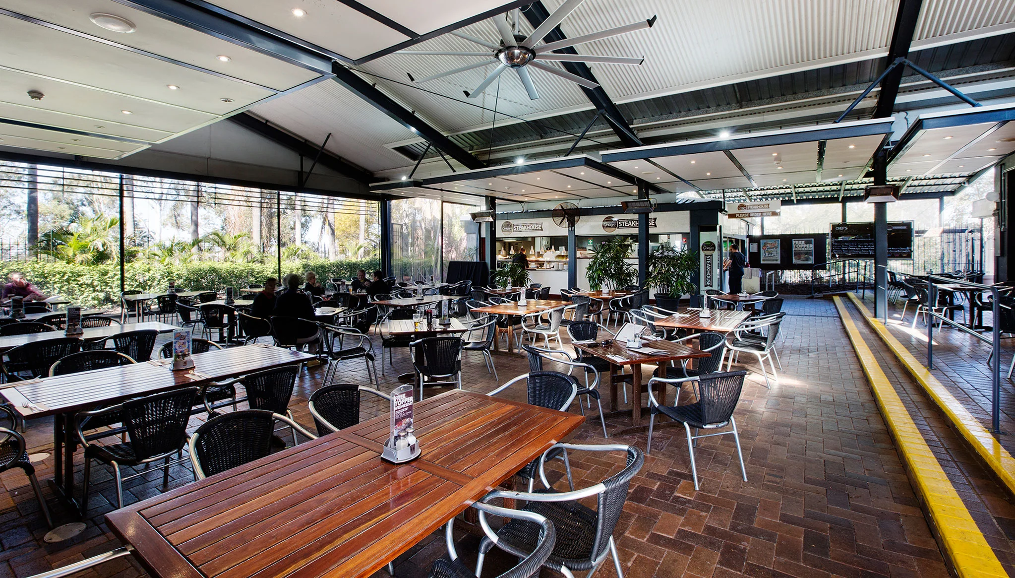 Centenary Tavern