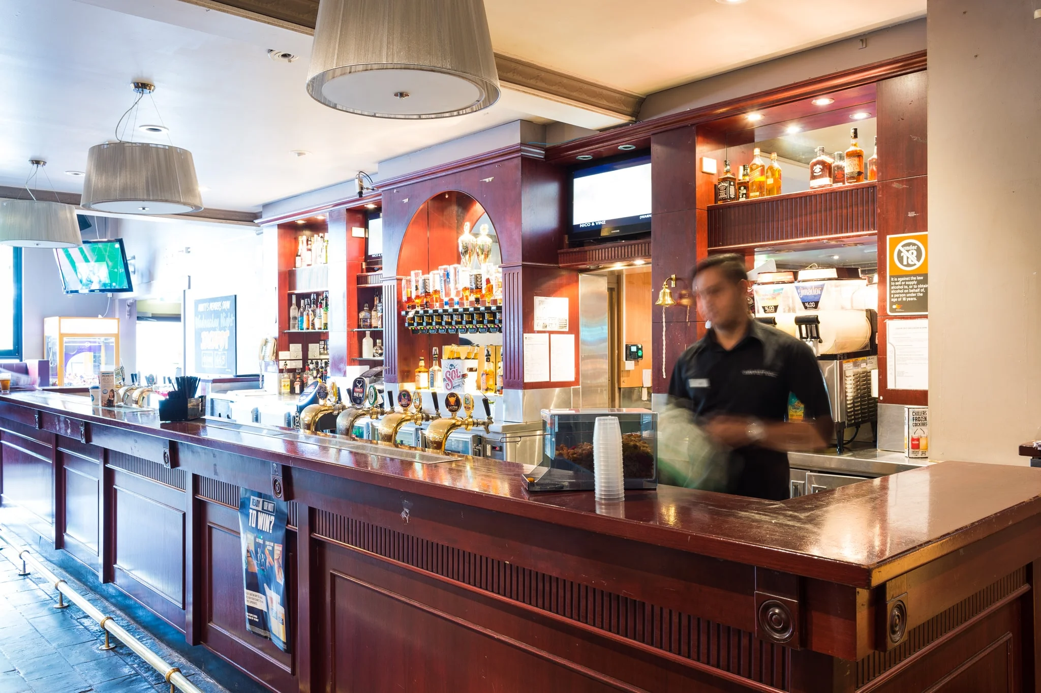 Castle Hill Tavern