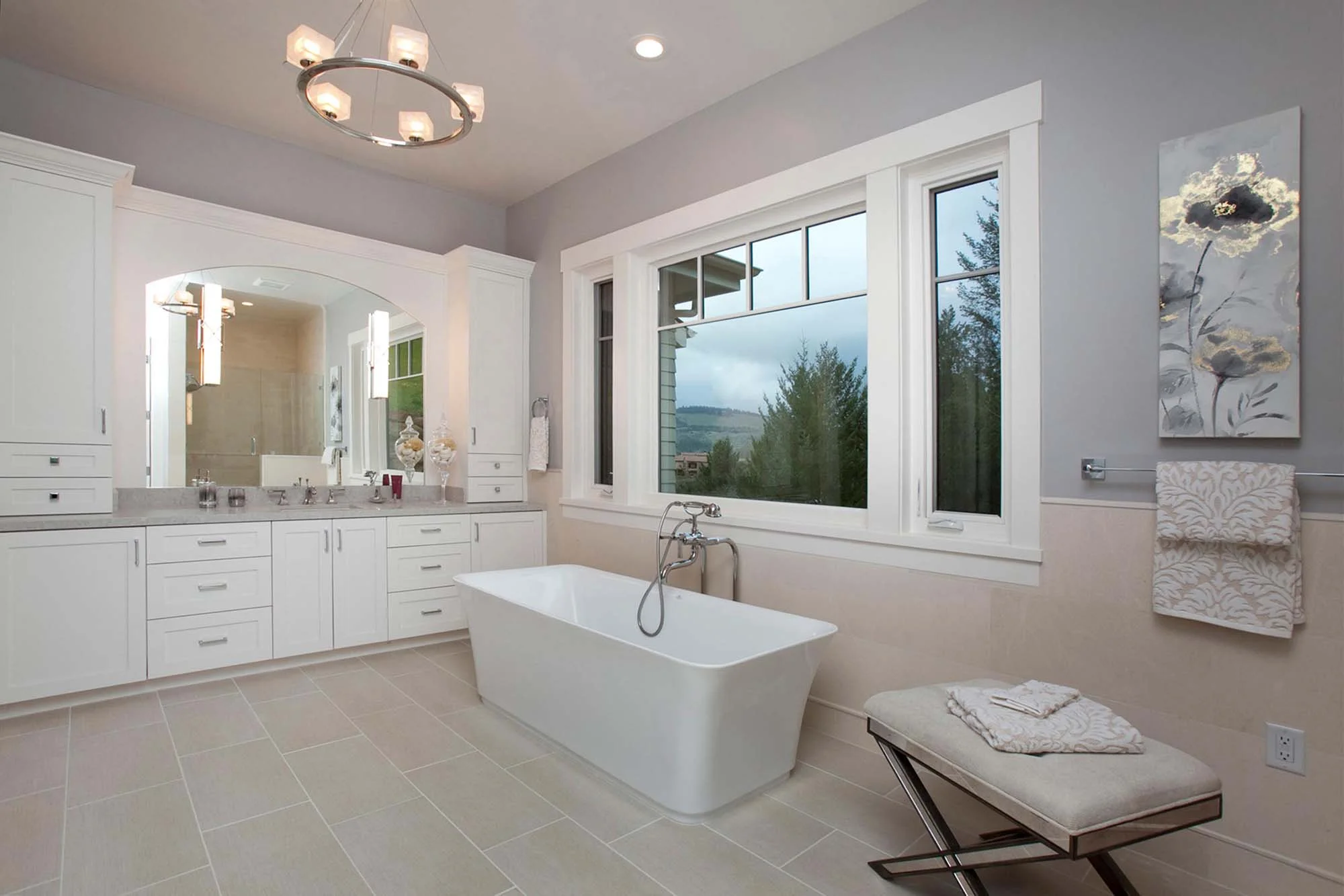 Modern bathroom with cabinet and mirror