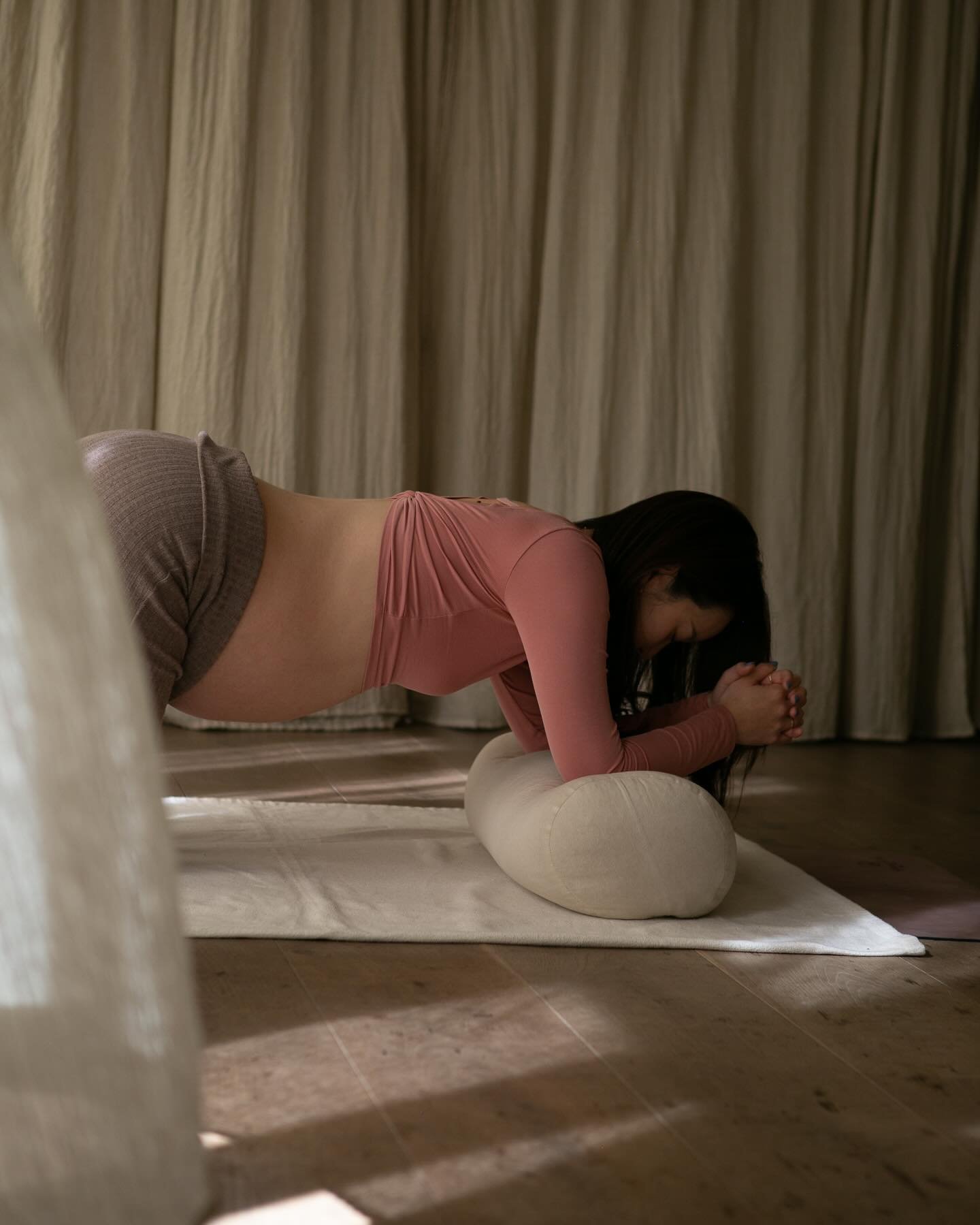 Prenatal &amp; Postnatal Yoga @ilumayogastudio 

Drop-in classes will be on the schedule from next week! We&rsquo;ll meet in a circle to move, share, rest, and to connect with baby in the womb.

You are welcome as you are and need no previous experie