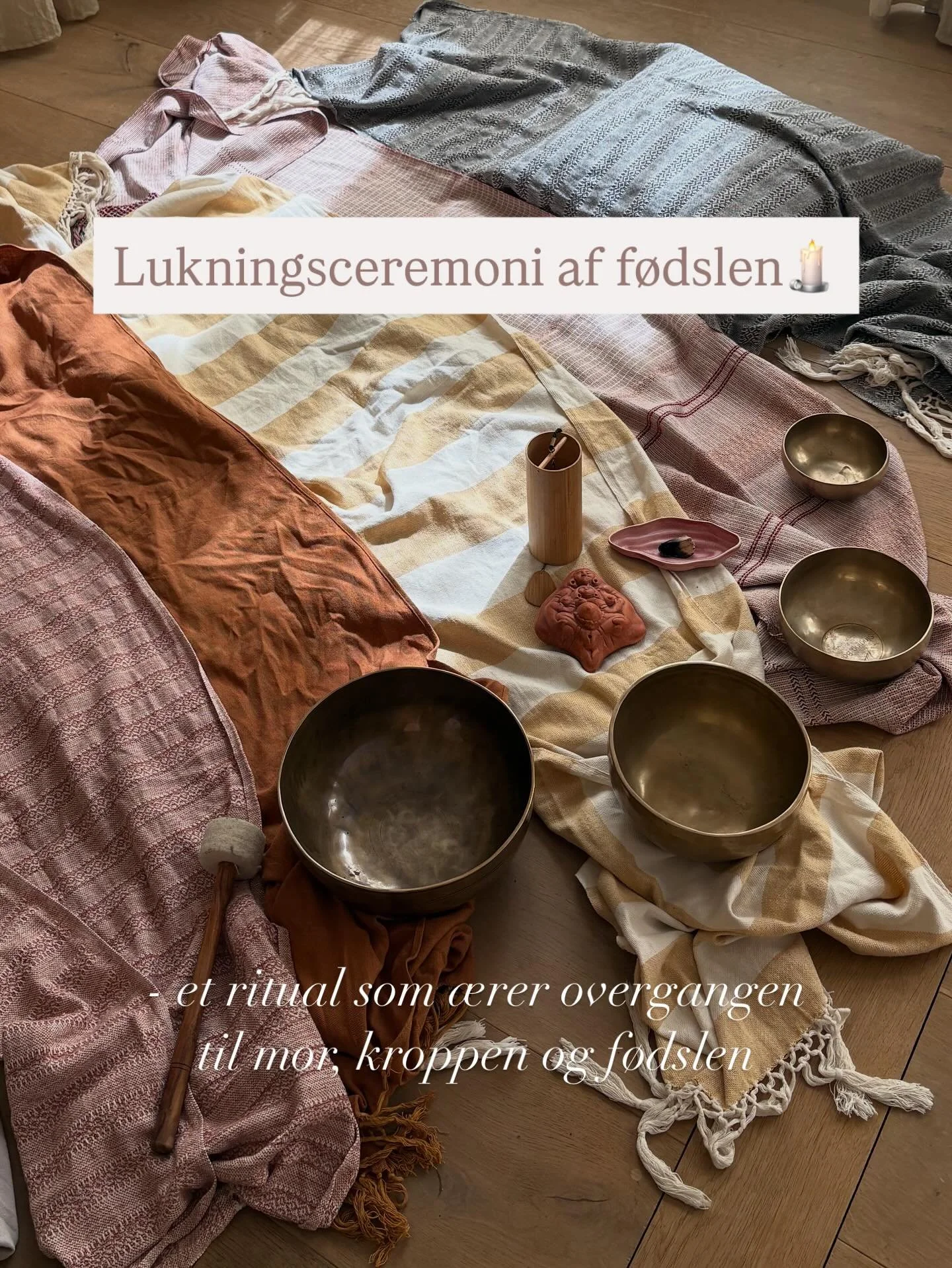 Lukningsceremonien er inspireret af ritualet &ldquo;closing the bones&rdquo;-ceremonien, som har r&oslash;dder i mexicansk kultur og kaldes La Cerrada. 

I mayakulturen siges det, at moderens &aring;nd rejser gennem universet for at finde sit barn, s