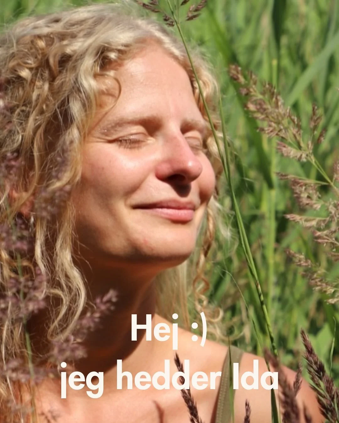 Hej med dig

Her f&aring;r du en bid af mig🕯️🕸️🌀🦋🧚&zwj;♂️🌊

📸 billede 1 + 12 er taget af vidunderlige @emilieschiott