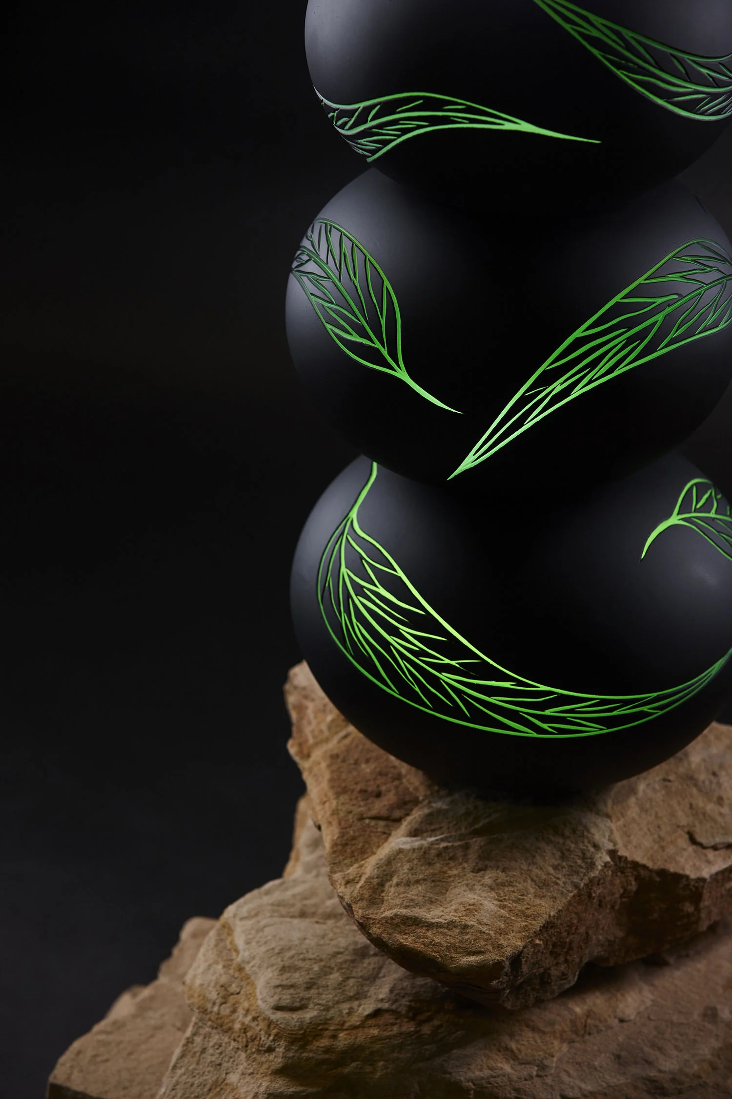 _Emu_Glass_0085.jpg