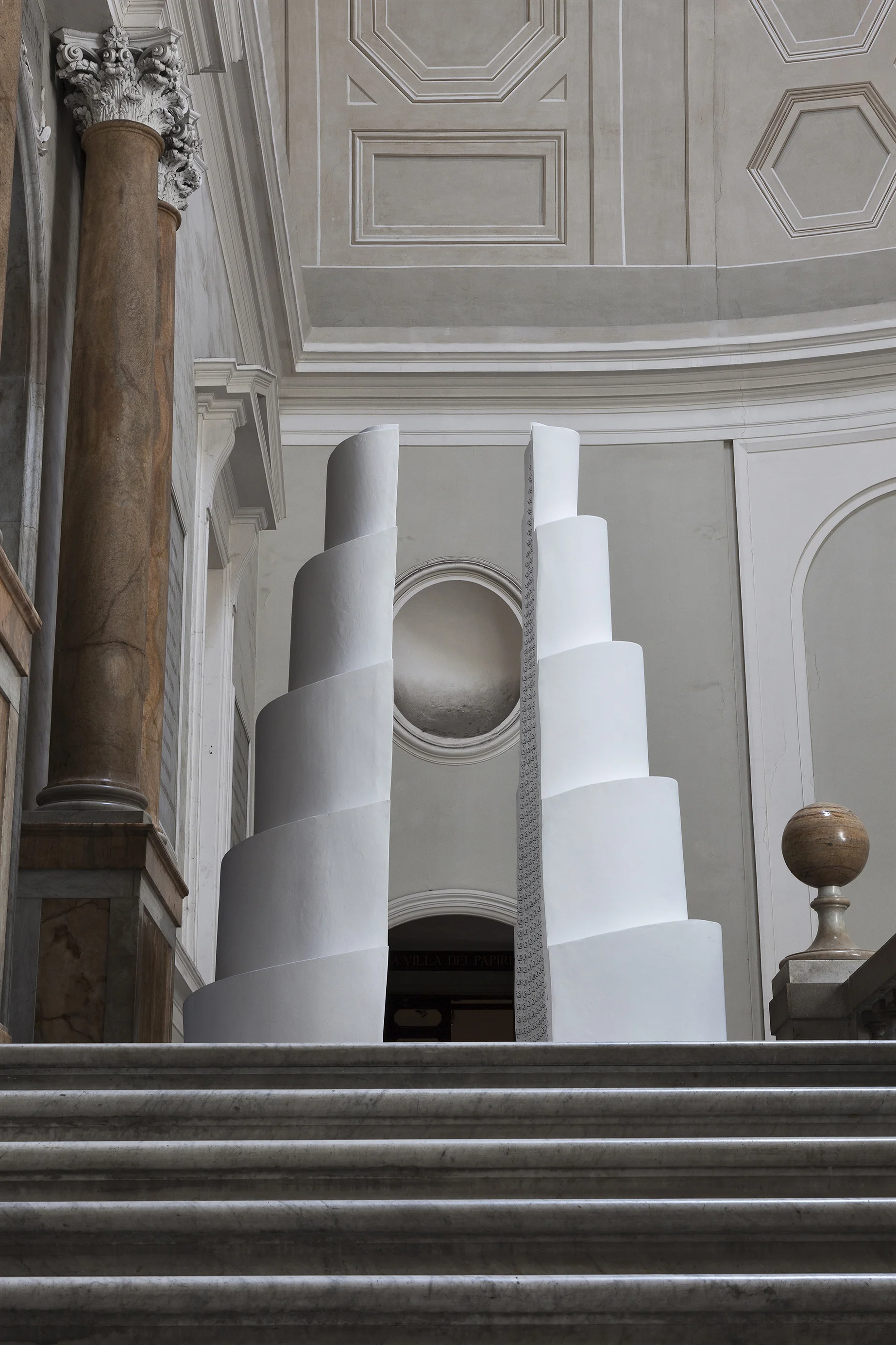 The End of the Beginning , 2016 . MANN – Museo Archeologico Nazionale di Napoli, Naples 2016. Fiberglass and enamel paint, 280x200x160 cm. Installation view. Photo: Claudio Abate