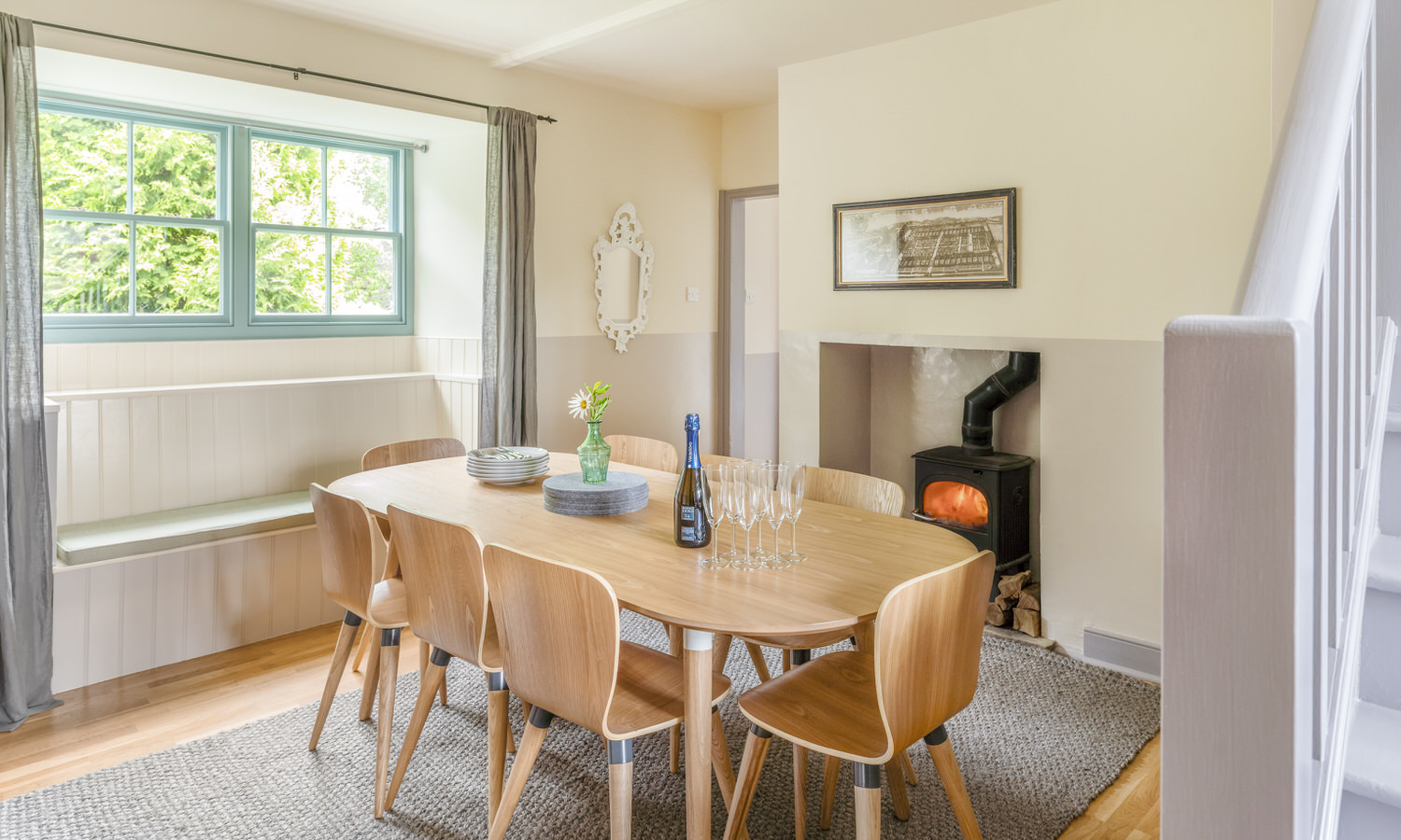 stable cottage dining room.jpg