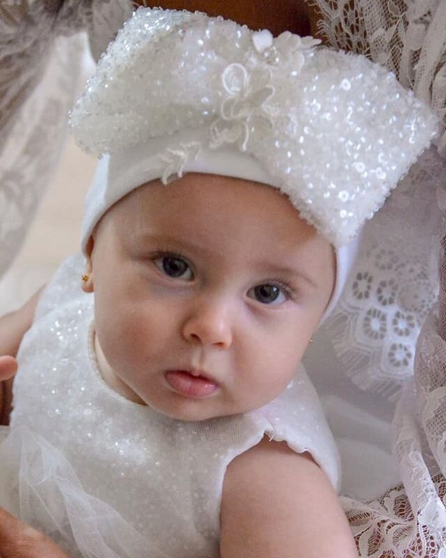 Adorable little Alexia 💞💞💞
Love
#flowergirls #headband #bows #weddingdress