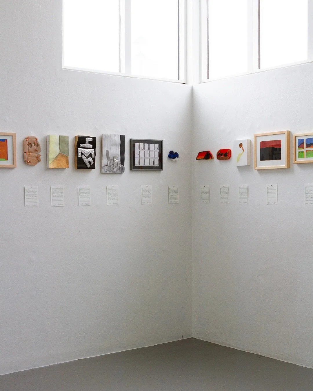 S&yacute;ning &Aacute;rna J&oacute;nssonar / @arnijonssonjonsson, Loftskeyti til &Iacute;slands, stendur &iacute; Gryfjunni til 16.11.25. &Ouml;ll velkomin &ndash; a&eth;gangur er &oacute;keypis!

🔀

The exhibition by &Aacute;rni J&oacute;nsson / @a