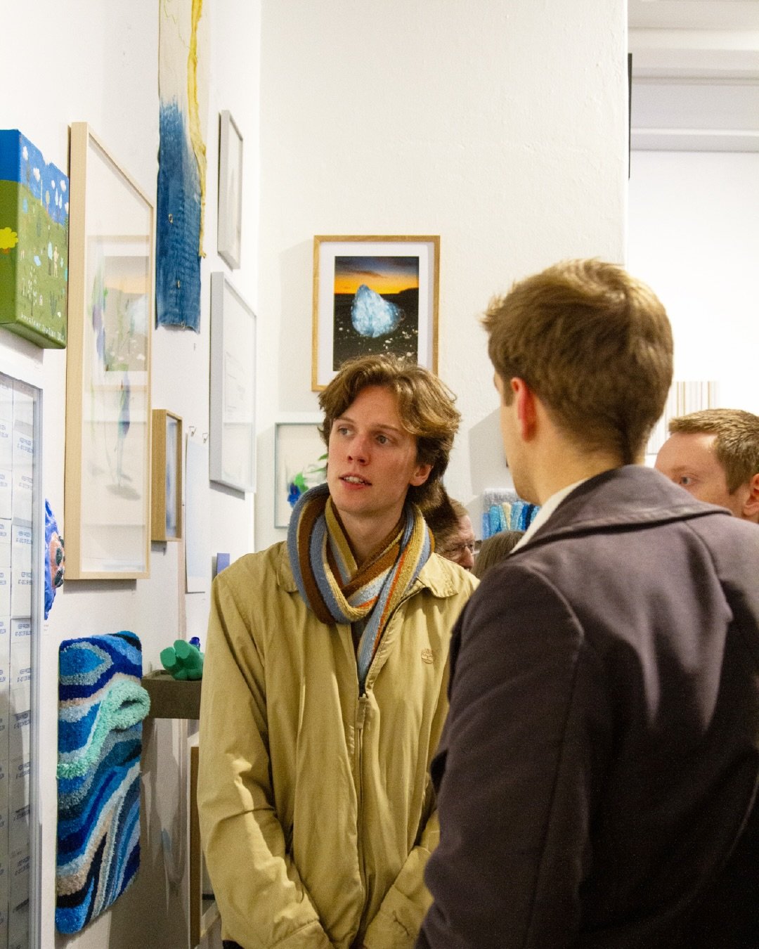 Fr&aacute; opnun J&oacute;las&yacute;ningarinnar 2025: Brj&aacute;la&eth; a&eth; gera!

S&yacute;ningin stendur til 23.12.25🎄

OPNUNART&Iacute;MAR:

M&Aacute;N&ndash;FIM
KL. 08:00 - 16:00
F&Ouml;S&ndash;SUN
KL. 08:00 - 17:00