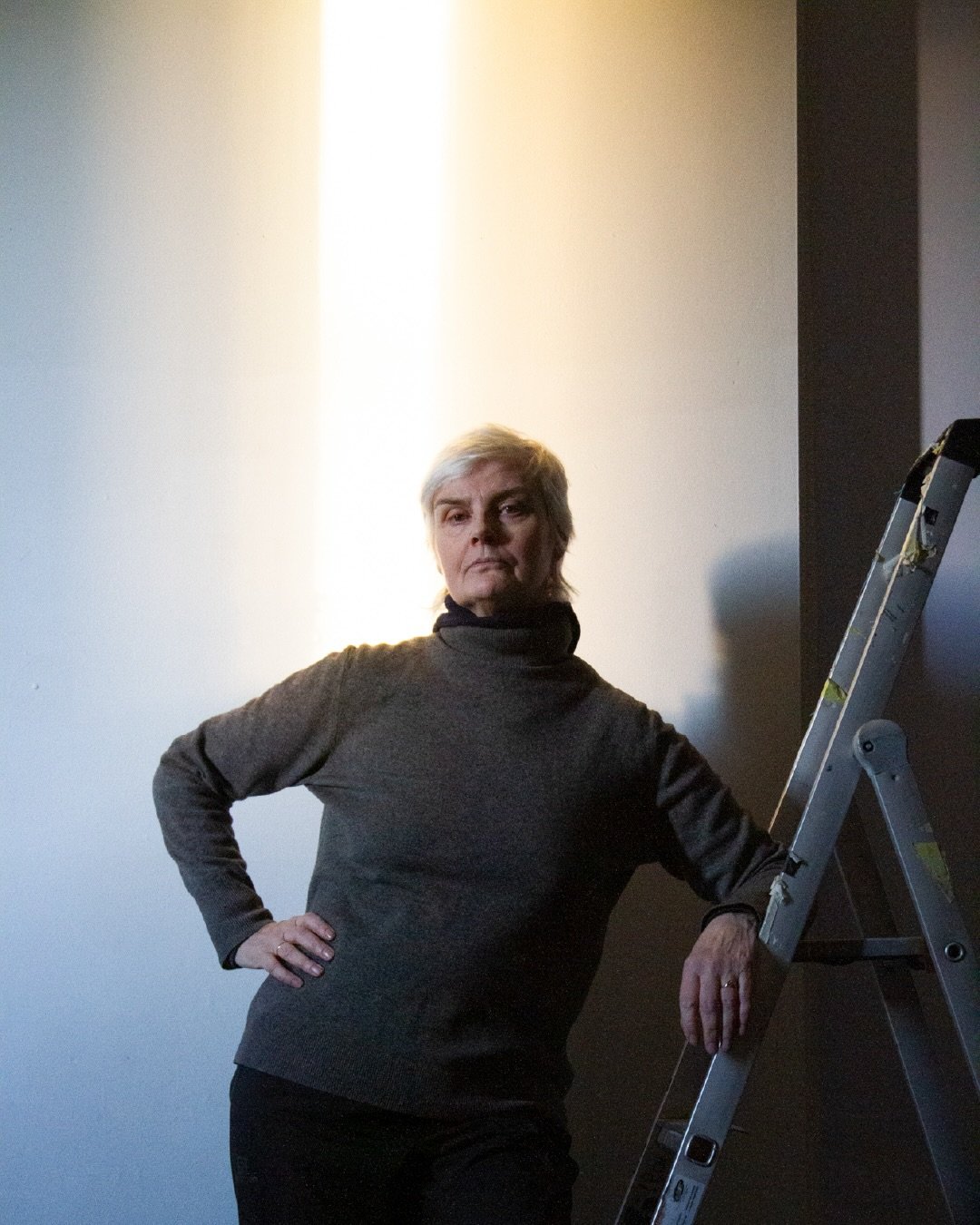 Veri&eth; hjartanlega velkomin &aacute; s&yacute;ningaropnun S&ouml;ru Bj&ouml;rnsd&oacute;ttur &iacute; Gryfju &thorn;ann 17. jan&uacute;ar n&aelig;stkomandi kl. 15&ndash;17. 

&Iacute; myrkri ver&eth;a &uacute;tl&iacute;nur hluta, landslags og f&oa