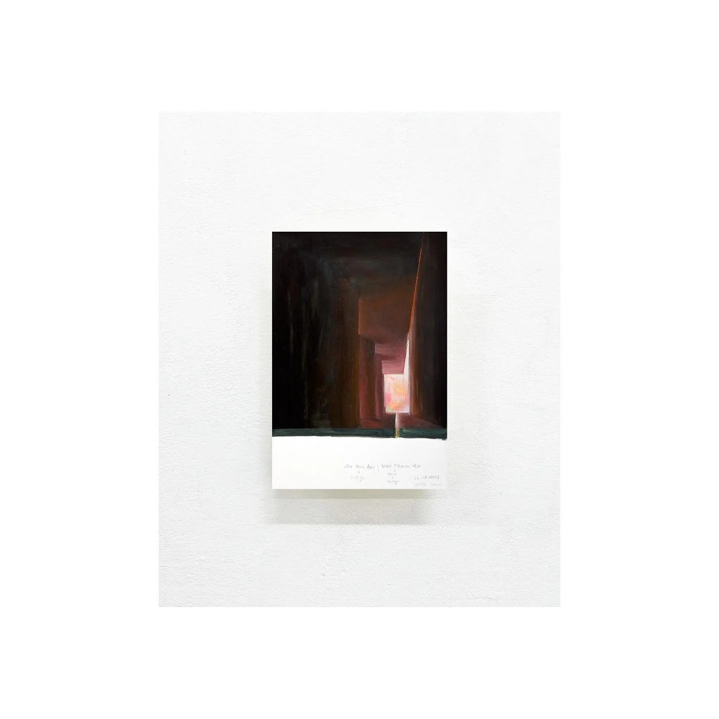 Study.
2025
Oil on paper
17.5 x 12 cm
.
.
.
.
.
#szelitcheung #張施烈 #artist #contemporaryartist #painter #art #arte #kunst #アート #fineart #hongkong #hongkongartist #interior #light #void #melbourne #australiaartist