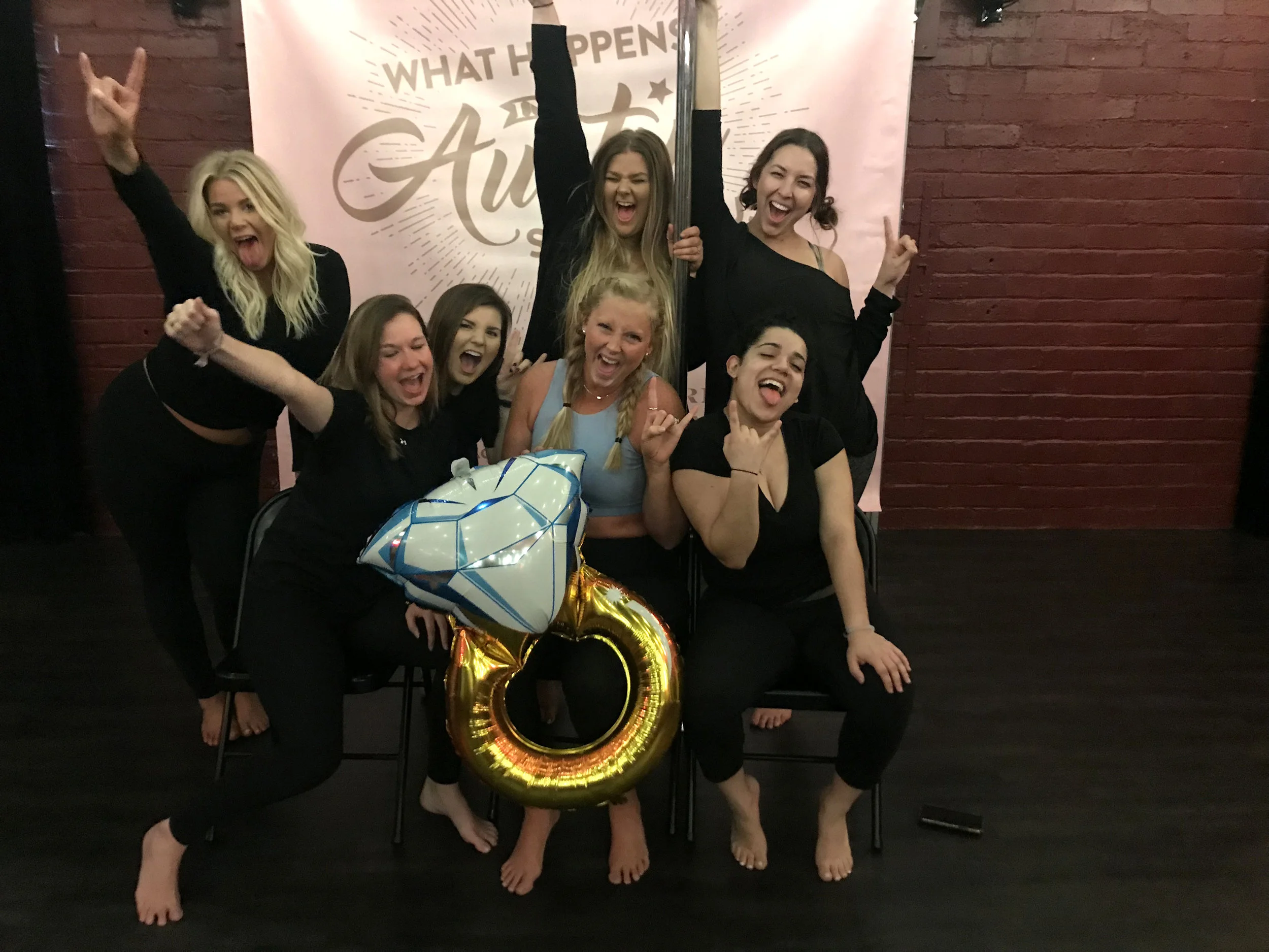 "The Lioness" Bachelorette Pole Dance Party!