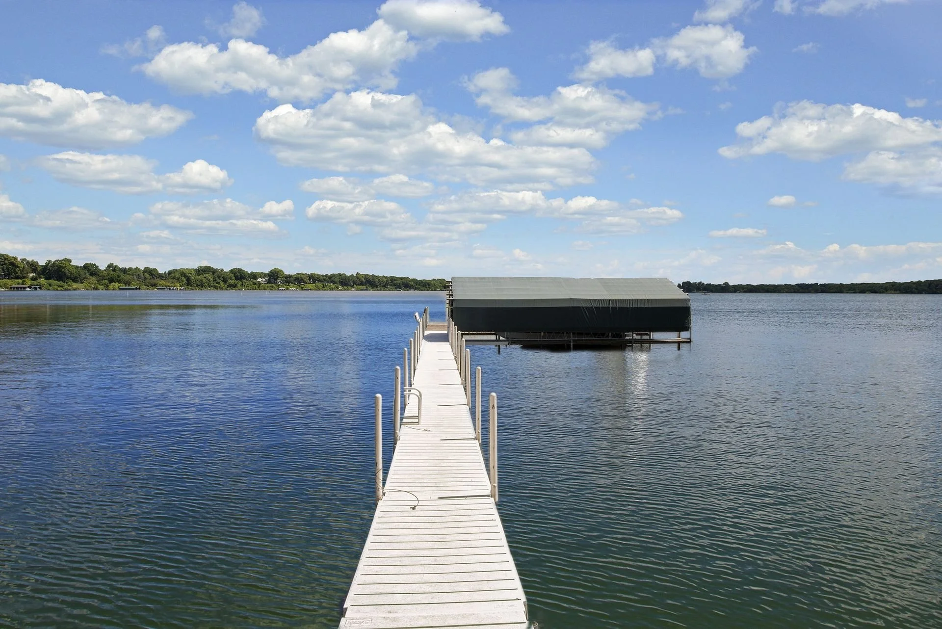 2313 Old Beach Road - Spacecrafting - 0030.jpg