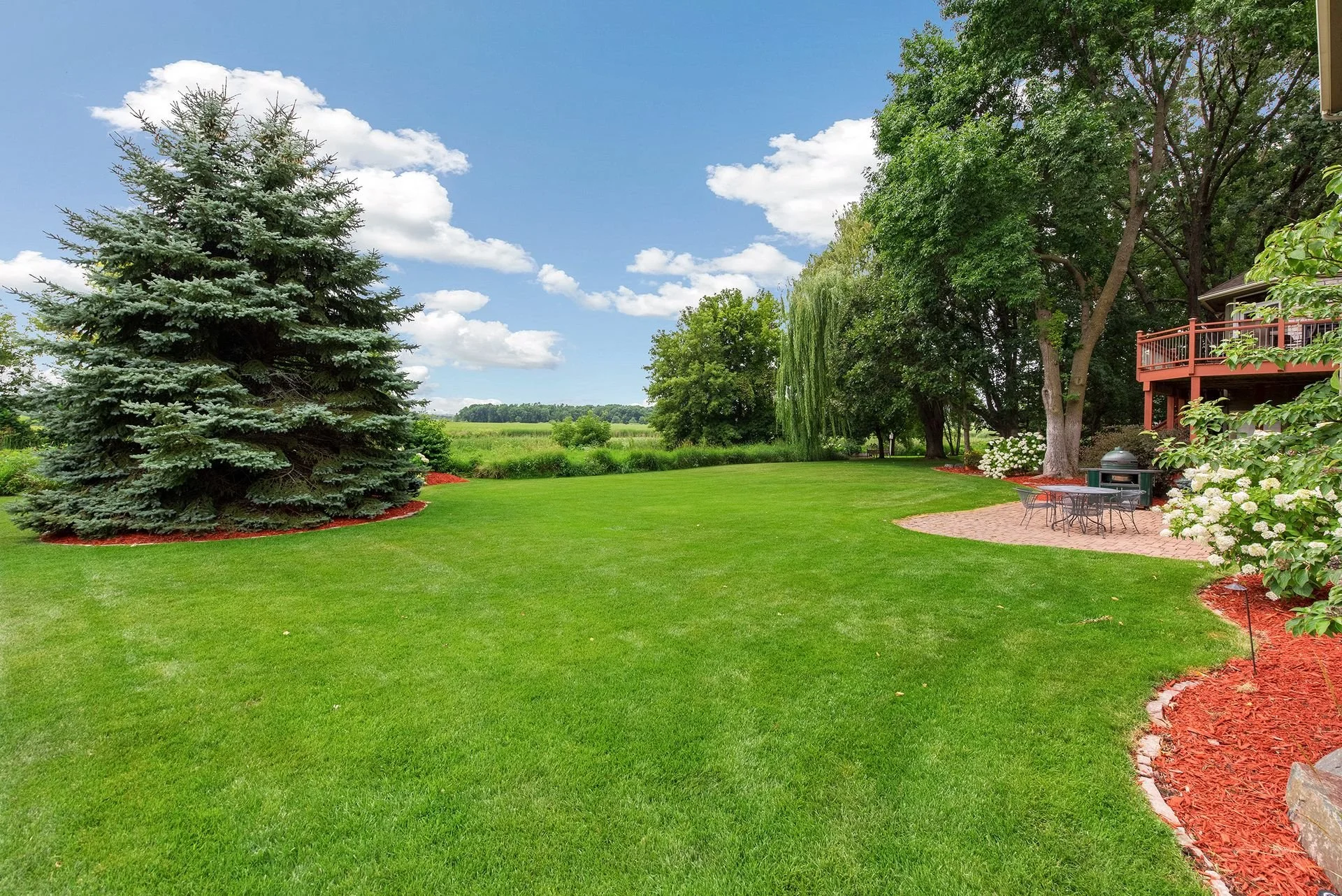 1045 Settlers Road - Spacecrafting - 0010.jpg