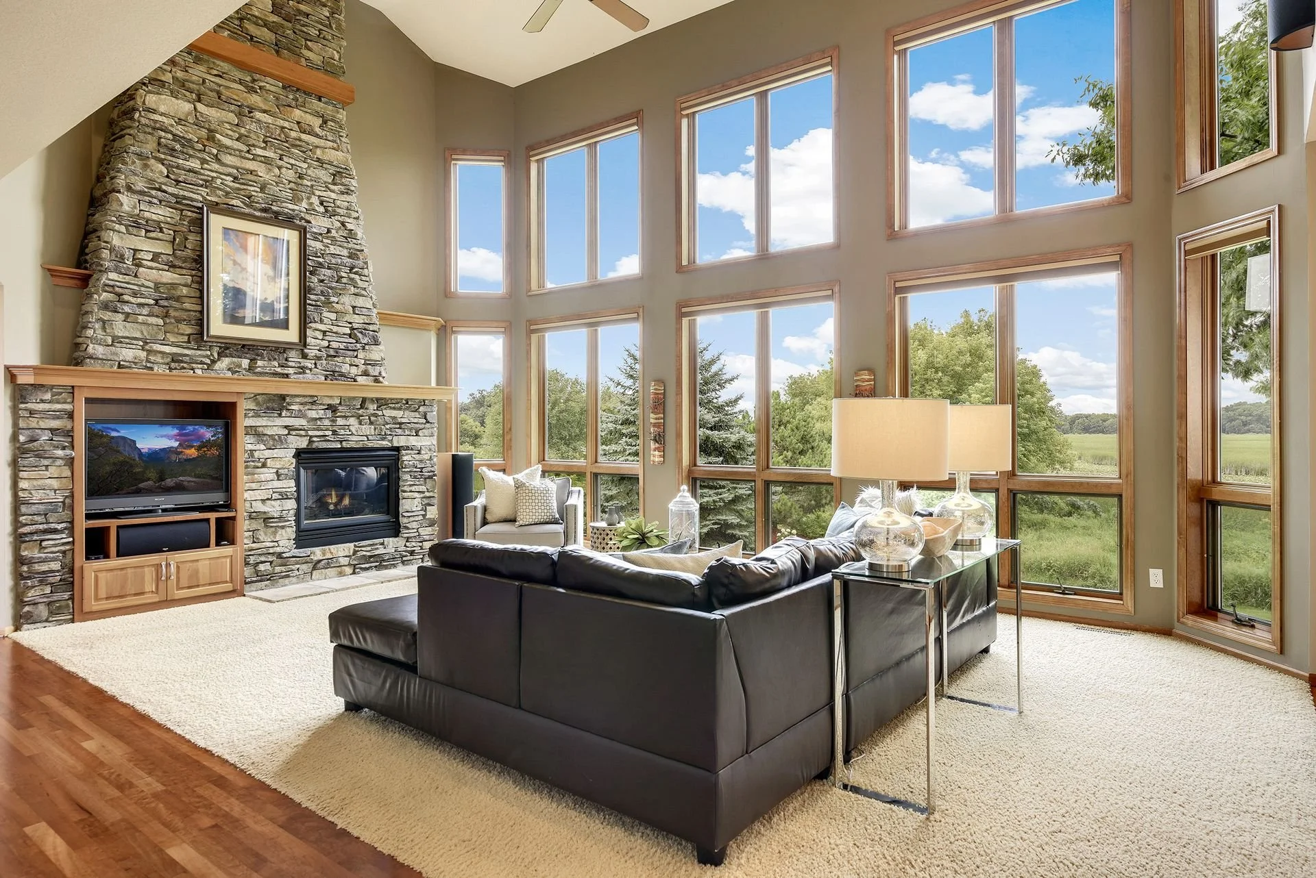 1045 Settlers Road - Spacecrafting - 0014.jpg