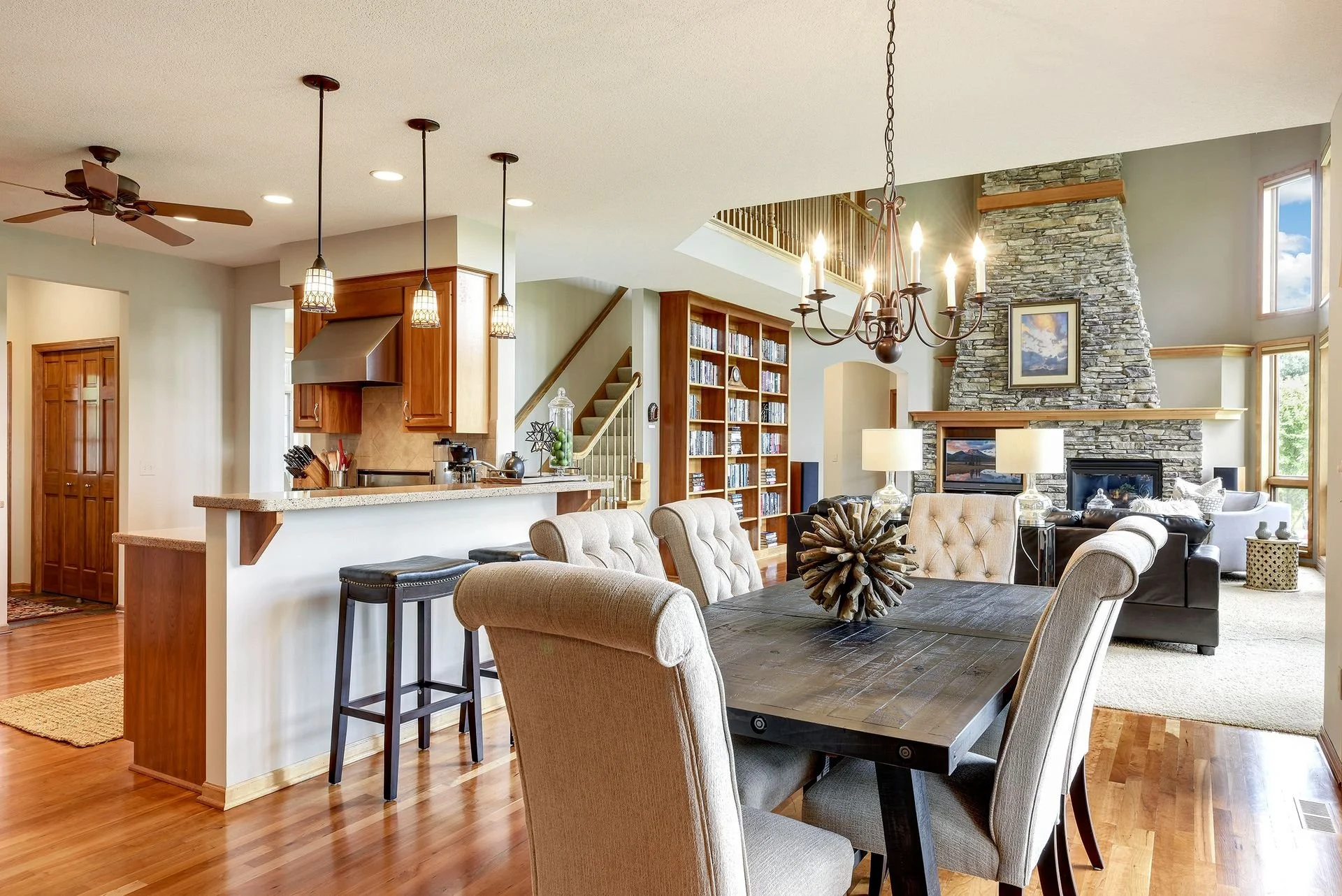 1045 Settlers Road - Spacecrafting - 0024.jpg