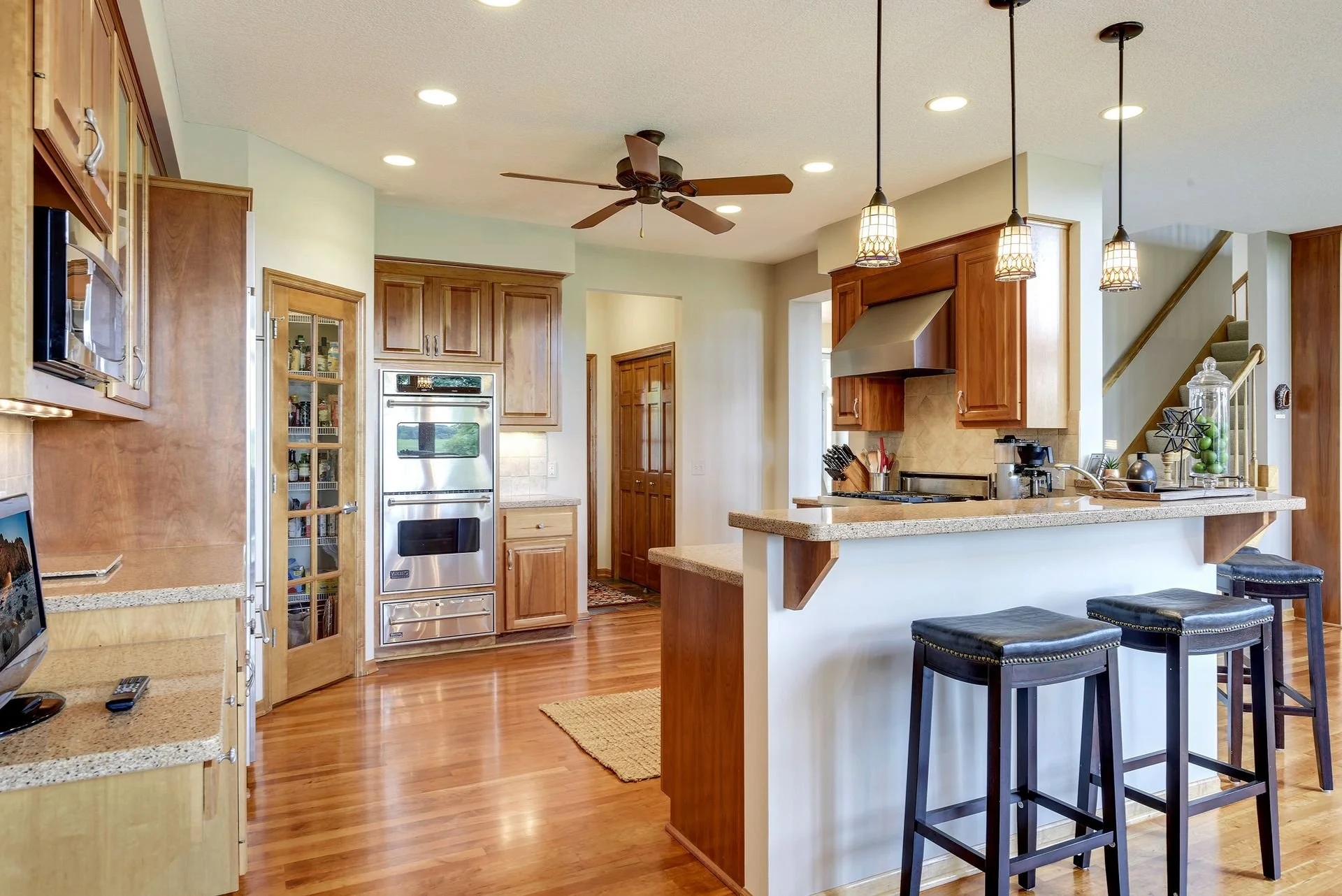 1045 Settlers Road - Spacecrafting - 0025.jpg