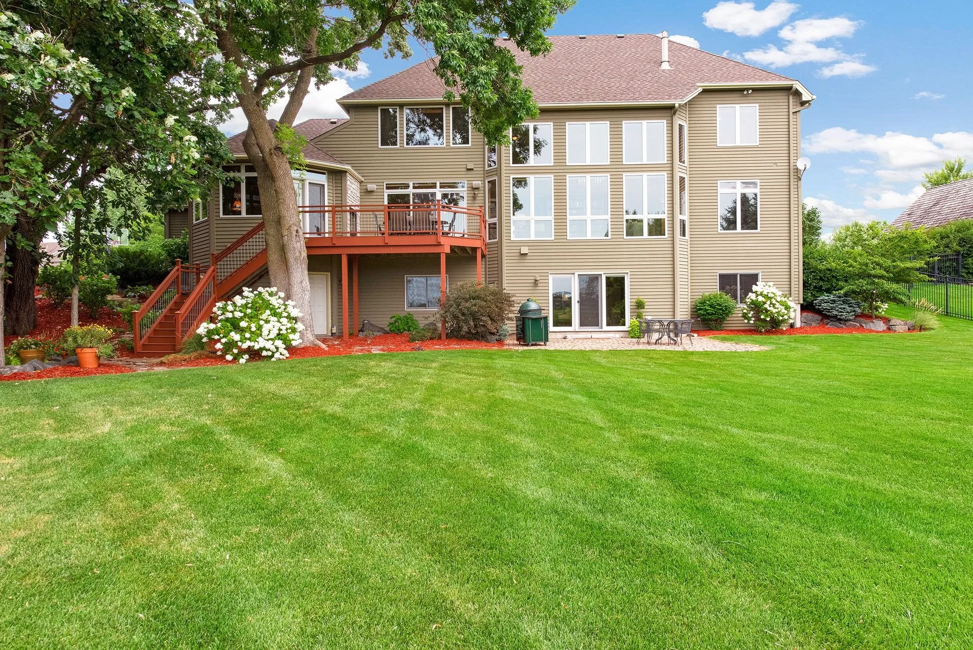 1045 Settlers Road - Spacecrafting - 0055.jpg