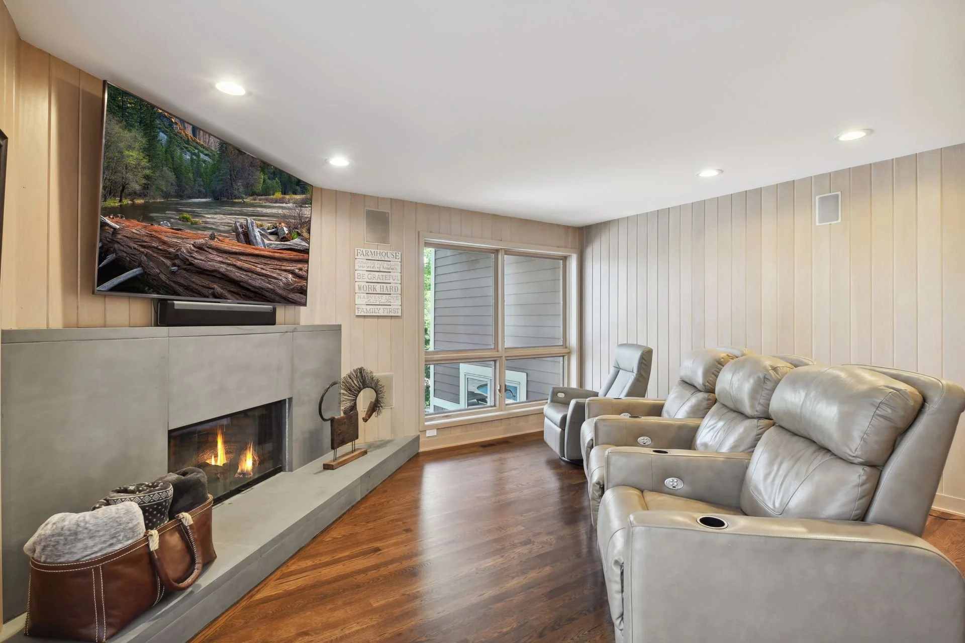 480 Deborah Drive - Spacecrafting - 0123.jpg