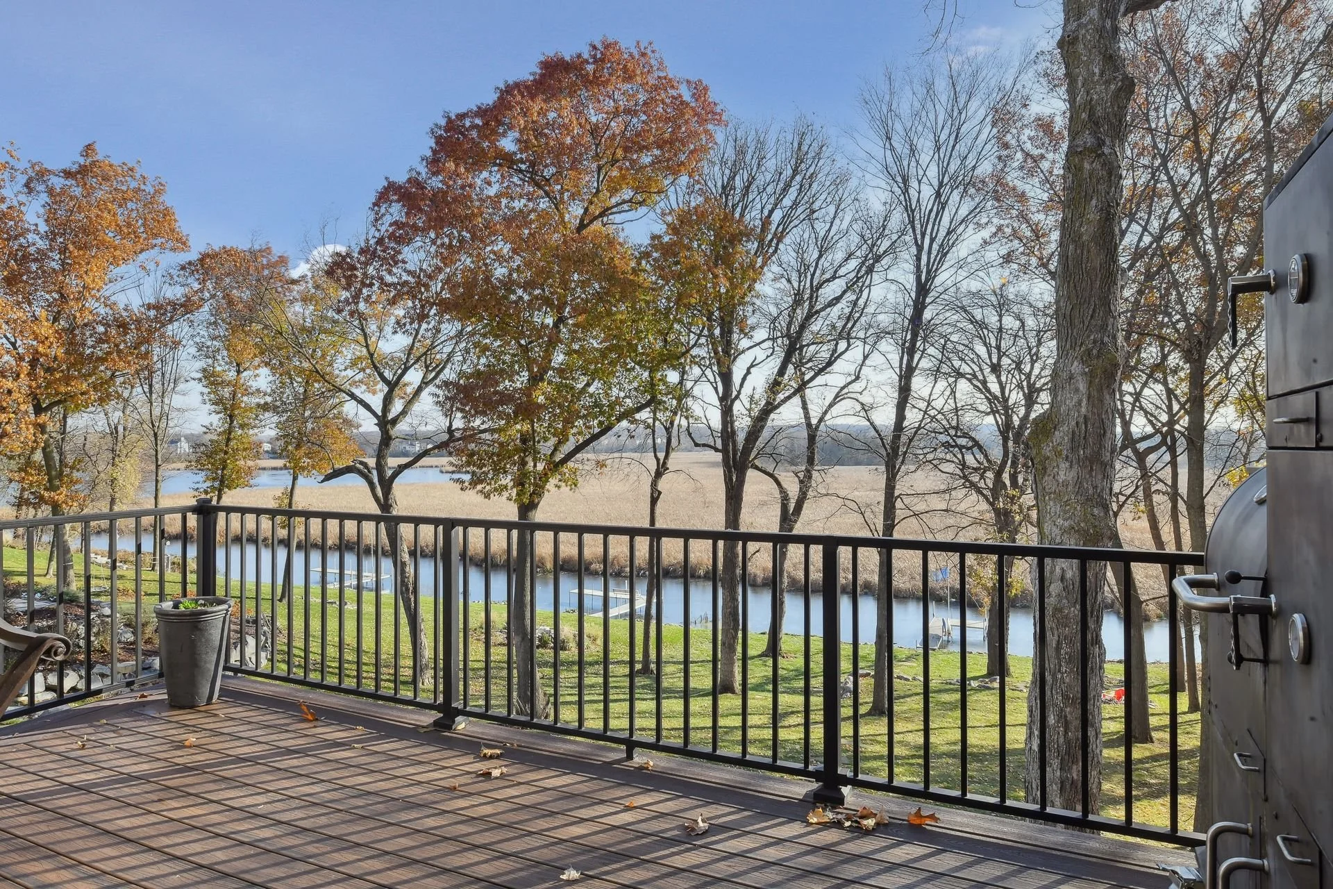 7081 Halstead Drive - Spacecrafting - 0027.jpg