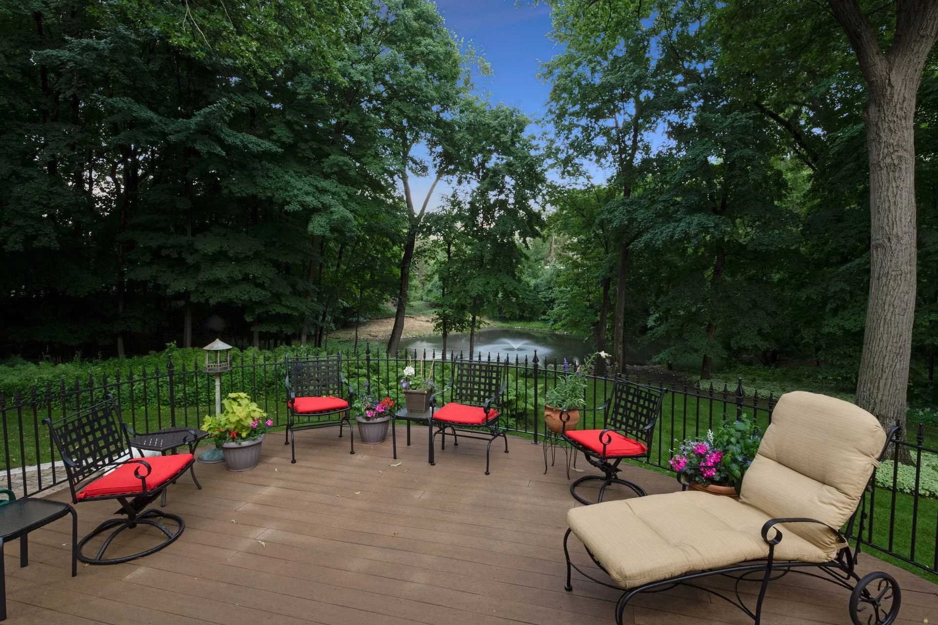 1 250 Wakefield Road - Spacecrafting - 0013.jpg