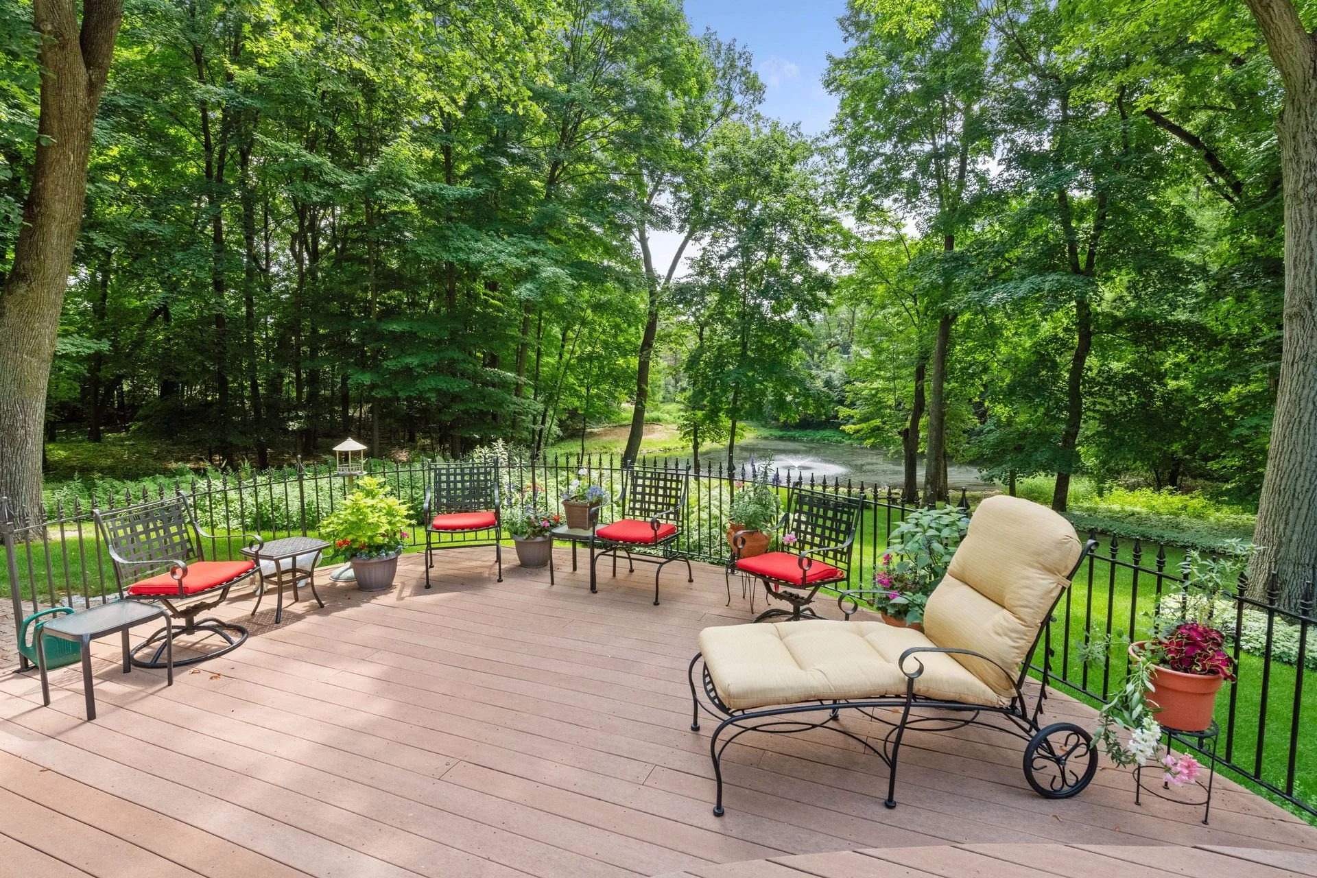 1 250 Wakefield Road - Spacecrafting - 0025.jpg