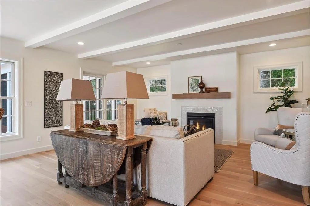 101 Center Street 2.jpg